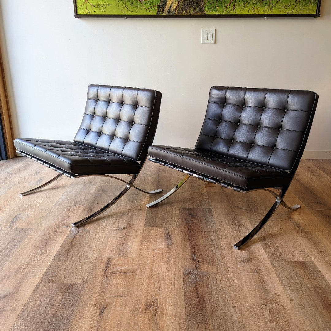 Ludwig Mies van der Rhoe Barcelona Chairs, a pair