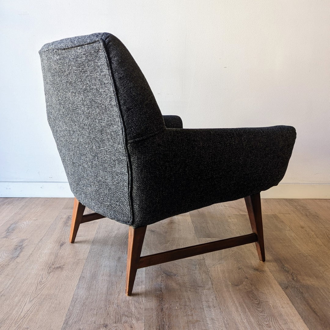 Selig Lounge Chair