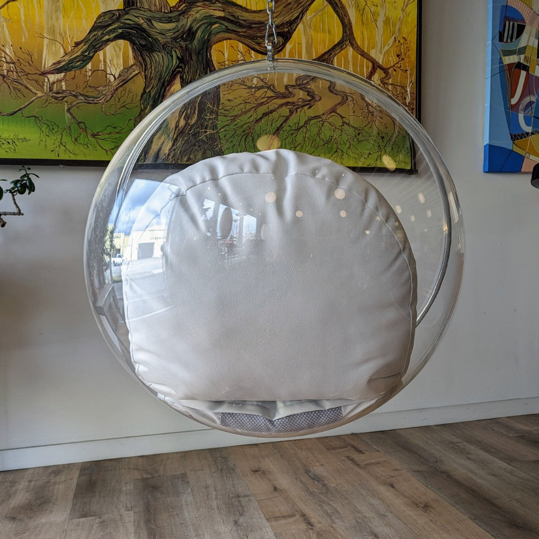 Eero Aarnio Style Hanging Bubble Chair – Clear Acrylic With Silver PU Leather Cushion