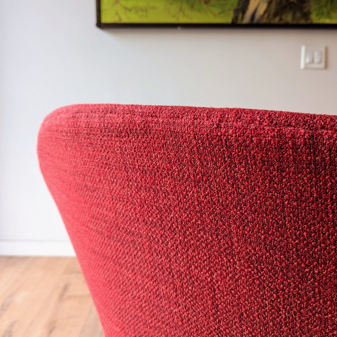 Eero Saarinen Womb Chair + Ottoman