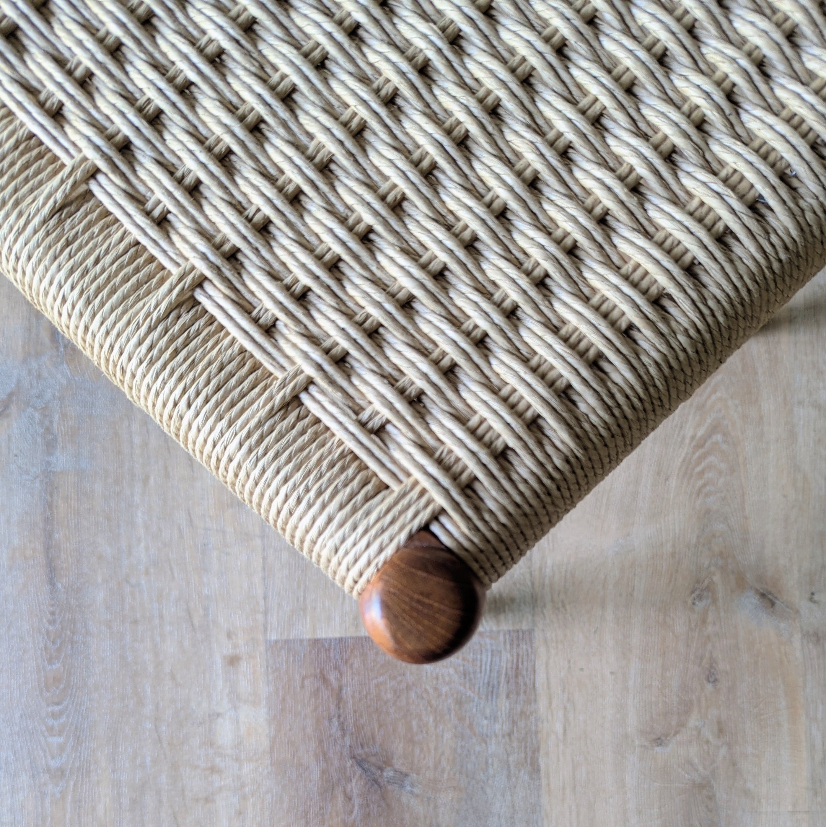 Niels Møller Stool, 80a