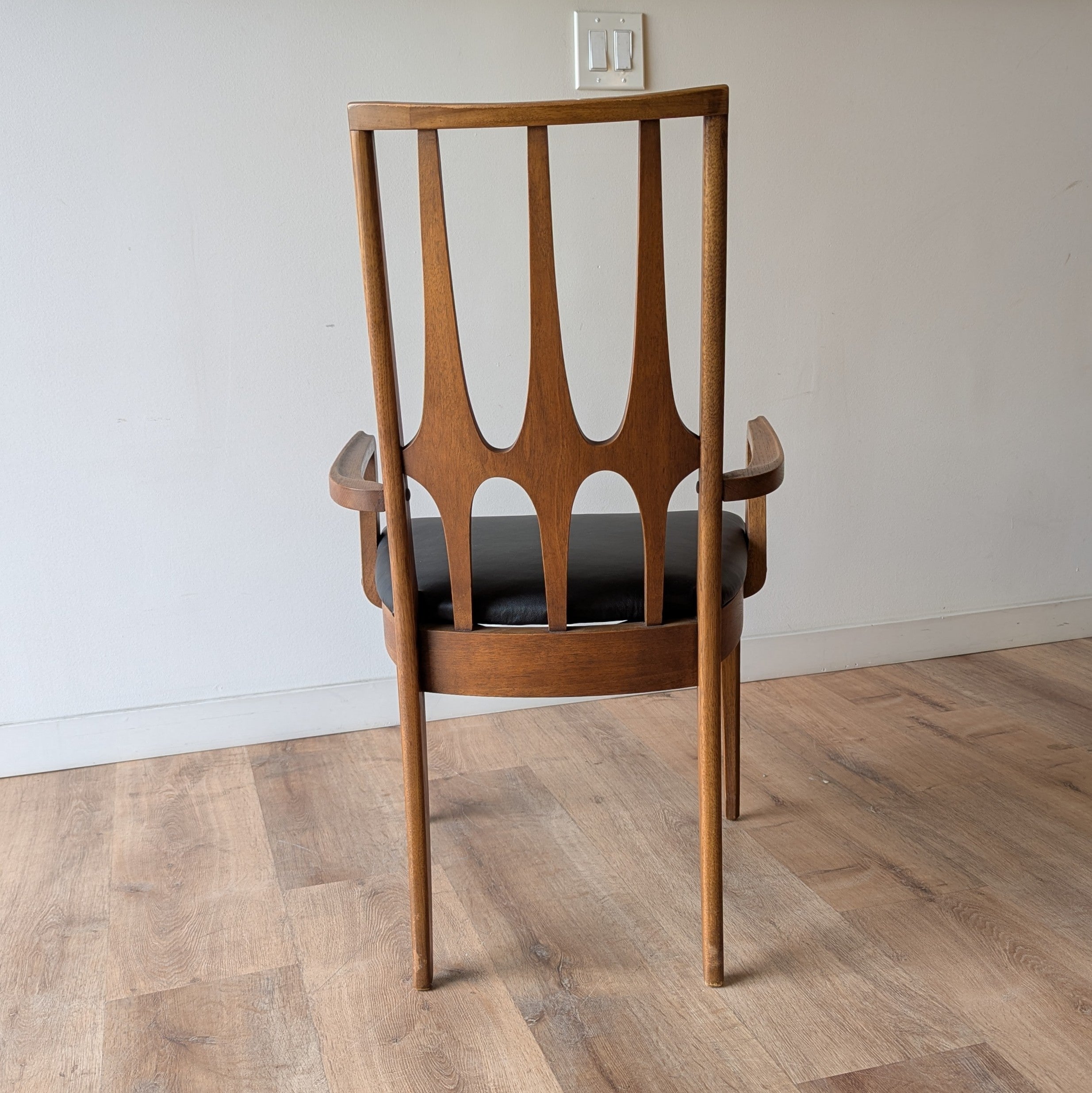 Broyhill 'Brasilia' Dining Chairs, set of 8