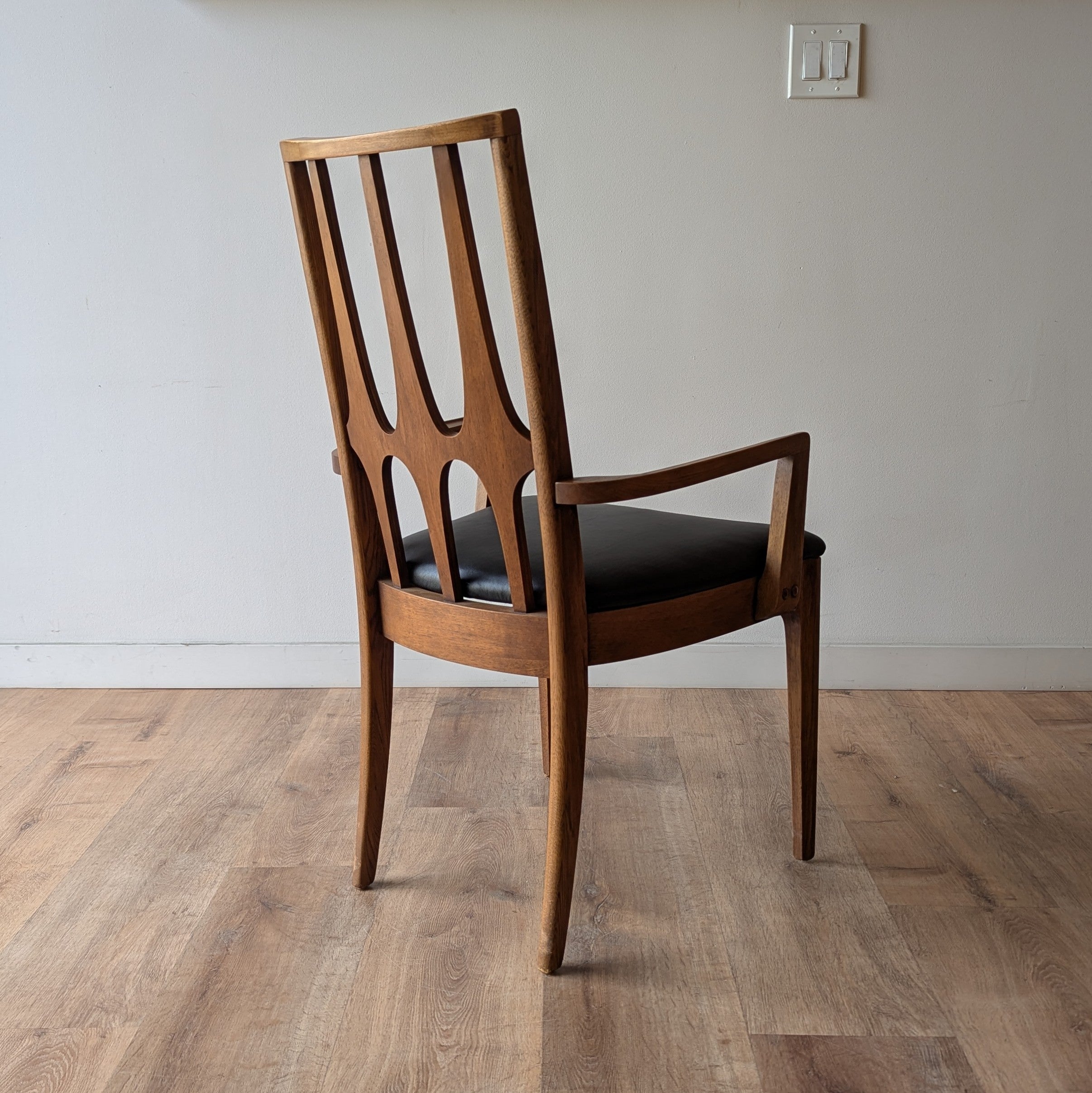 Broyhill 'Brasilia' Dining Chairs, set of 8
