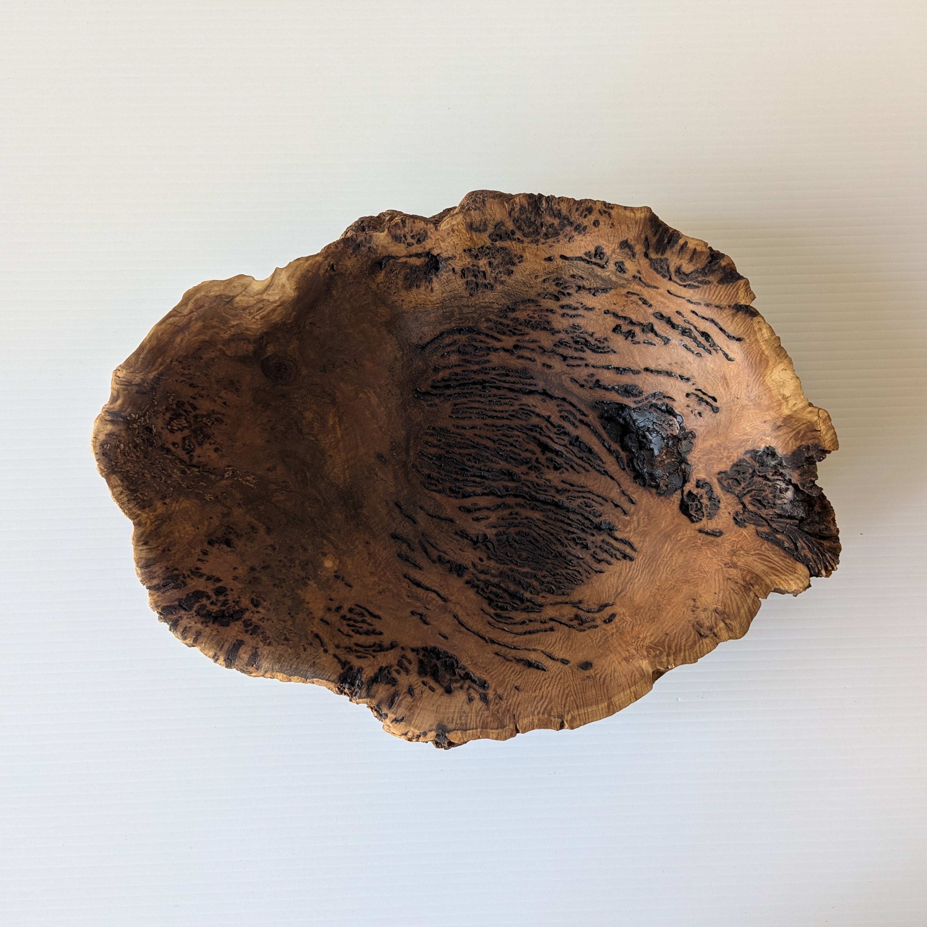 Mike O'Connor Gummy Brown Malle Bowl