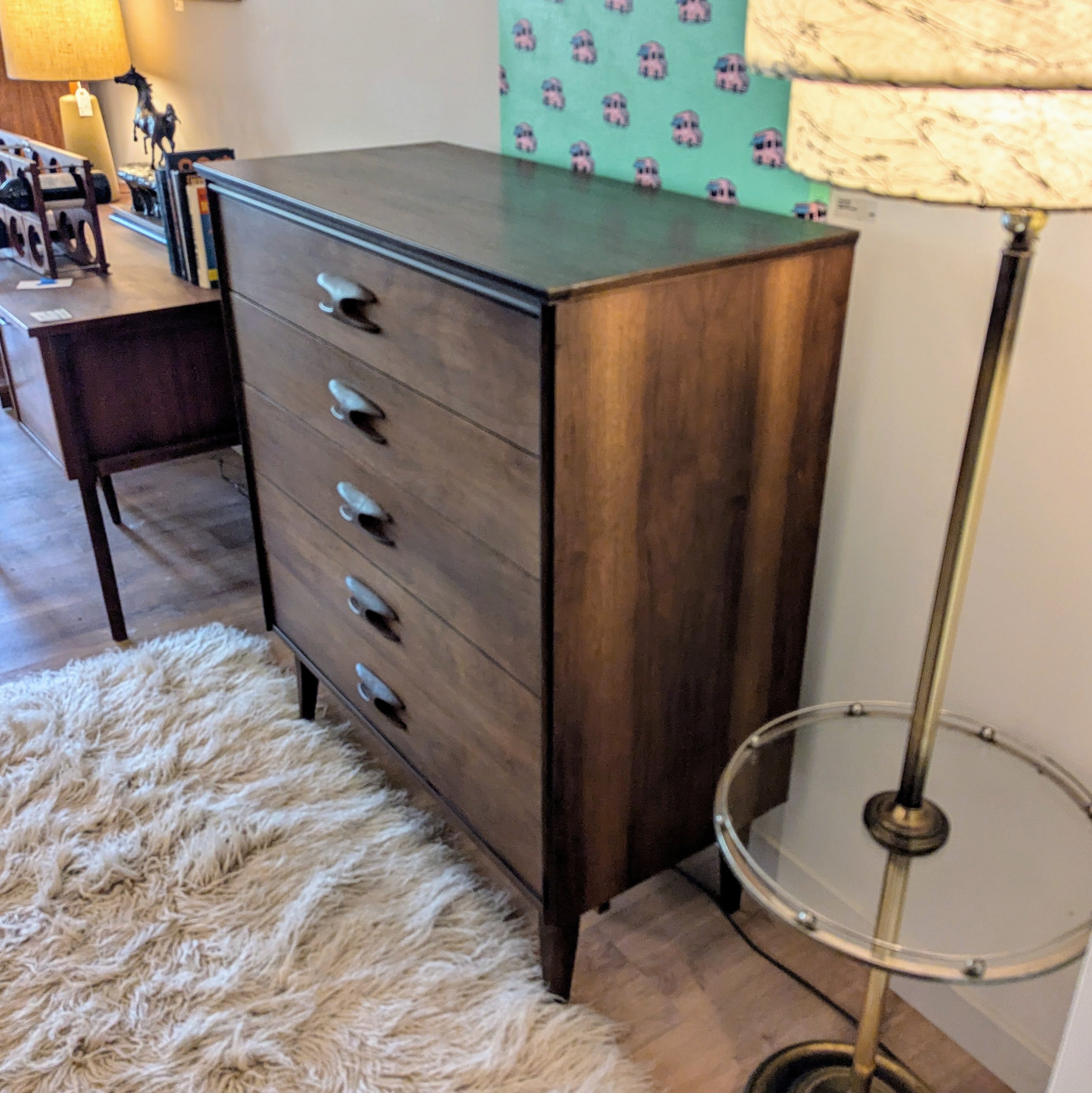 Basset 'Sculptique' Dresser