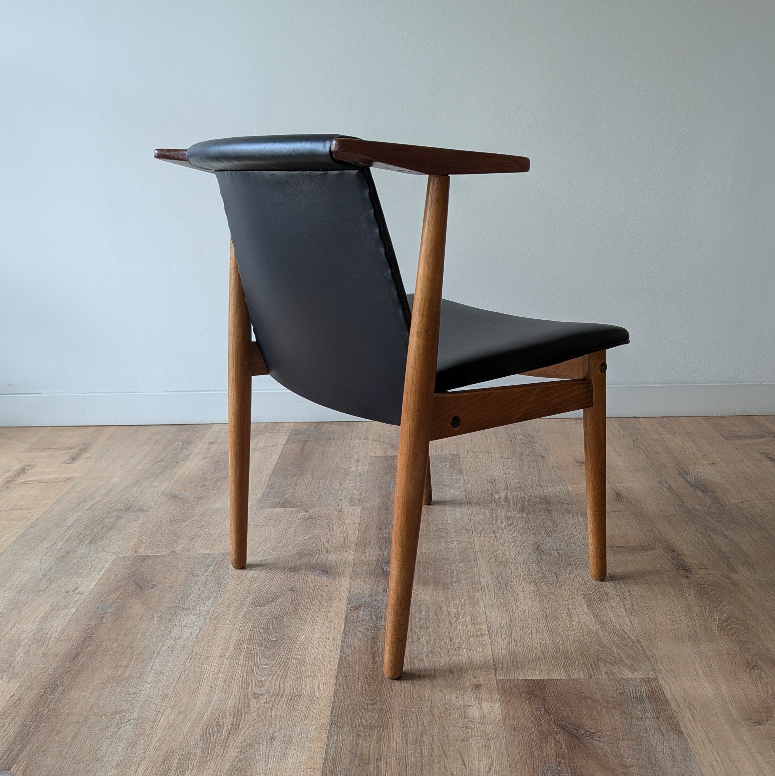 Hans Olsen Desk Chair
