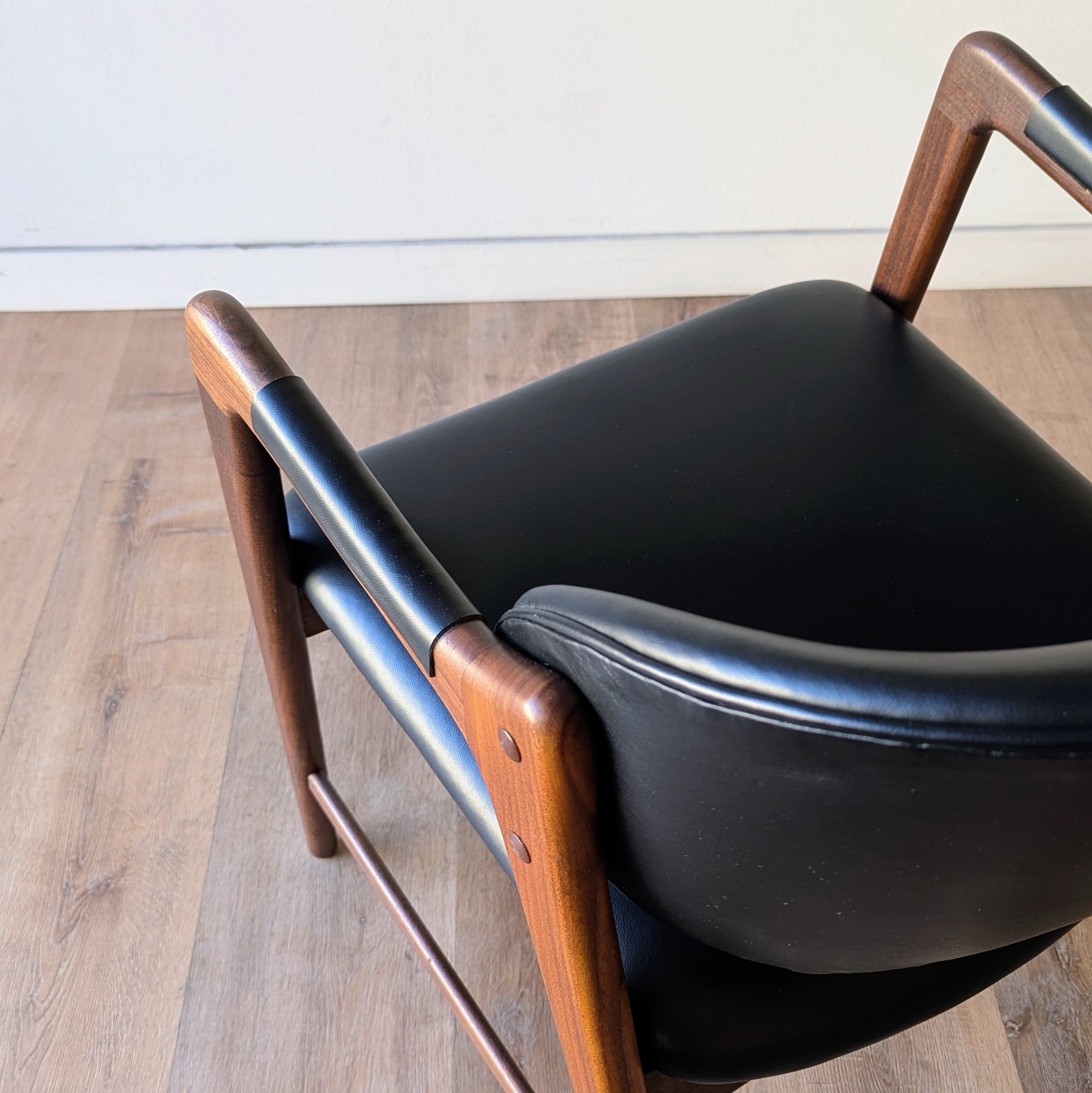 Ingmar Relling Arm Chair