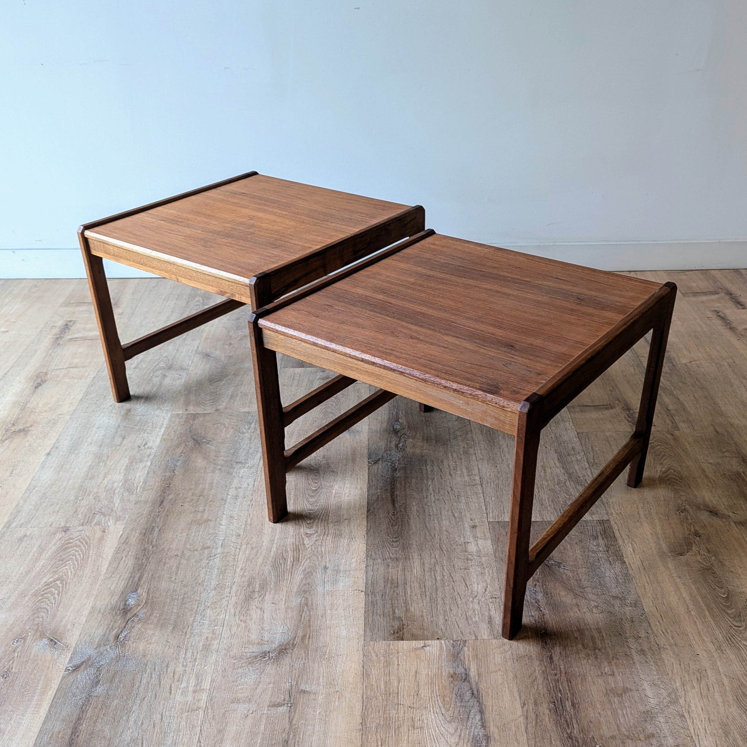 DUX Side Tables, a pair