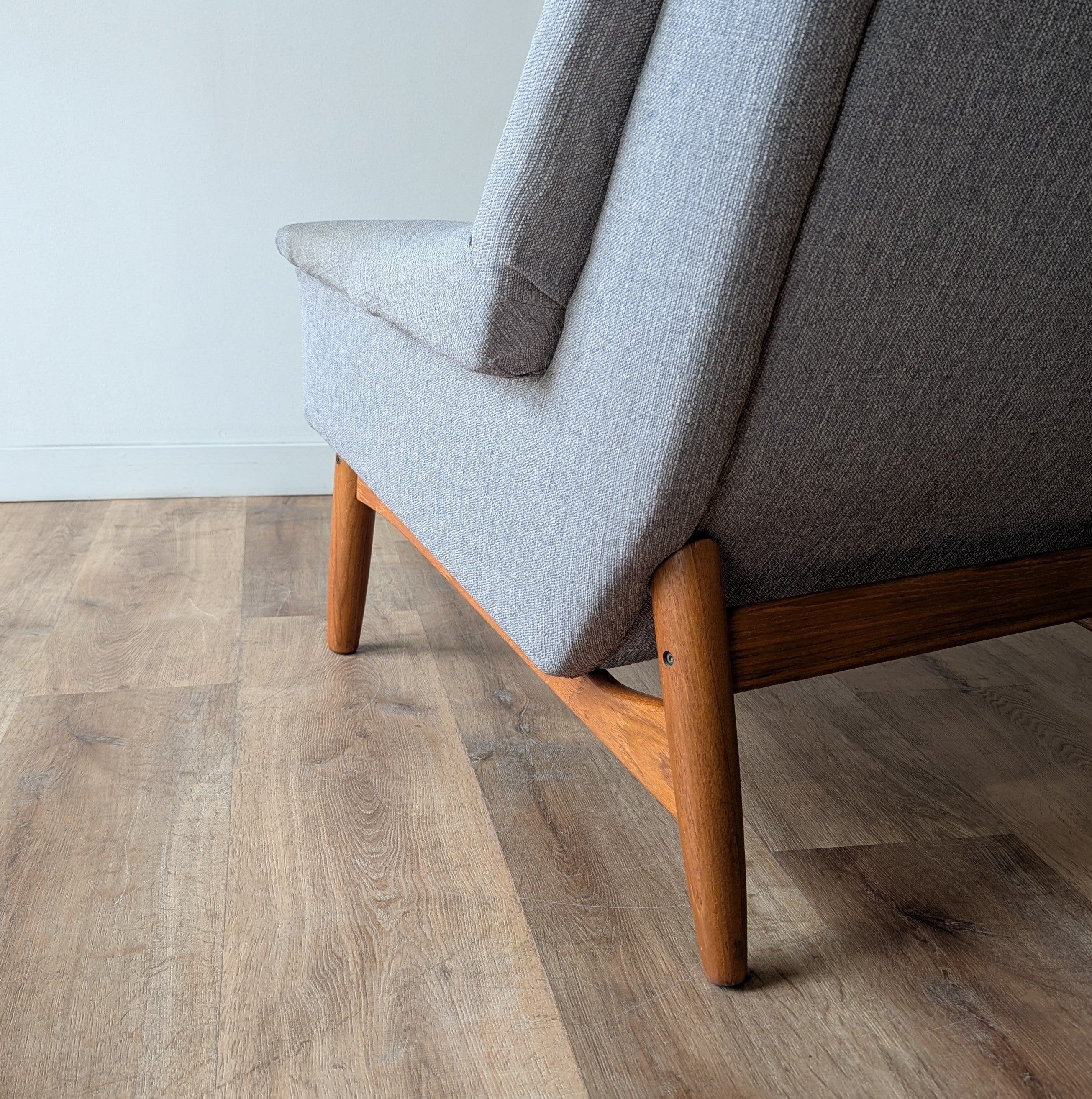 H.W. Klein Lounge Chair