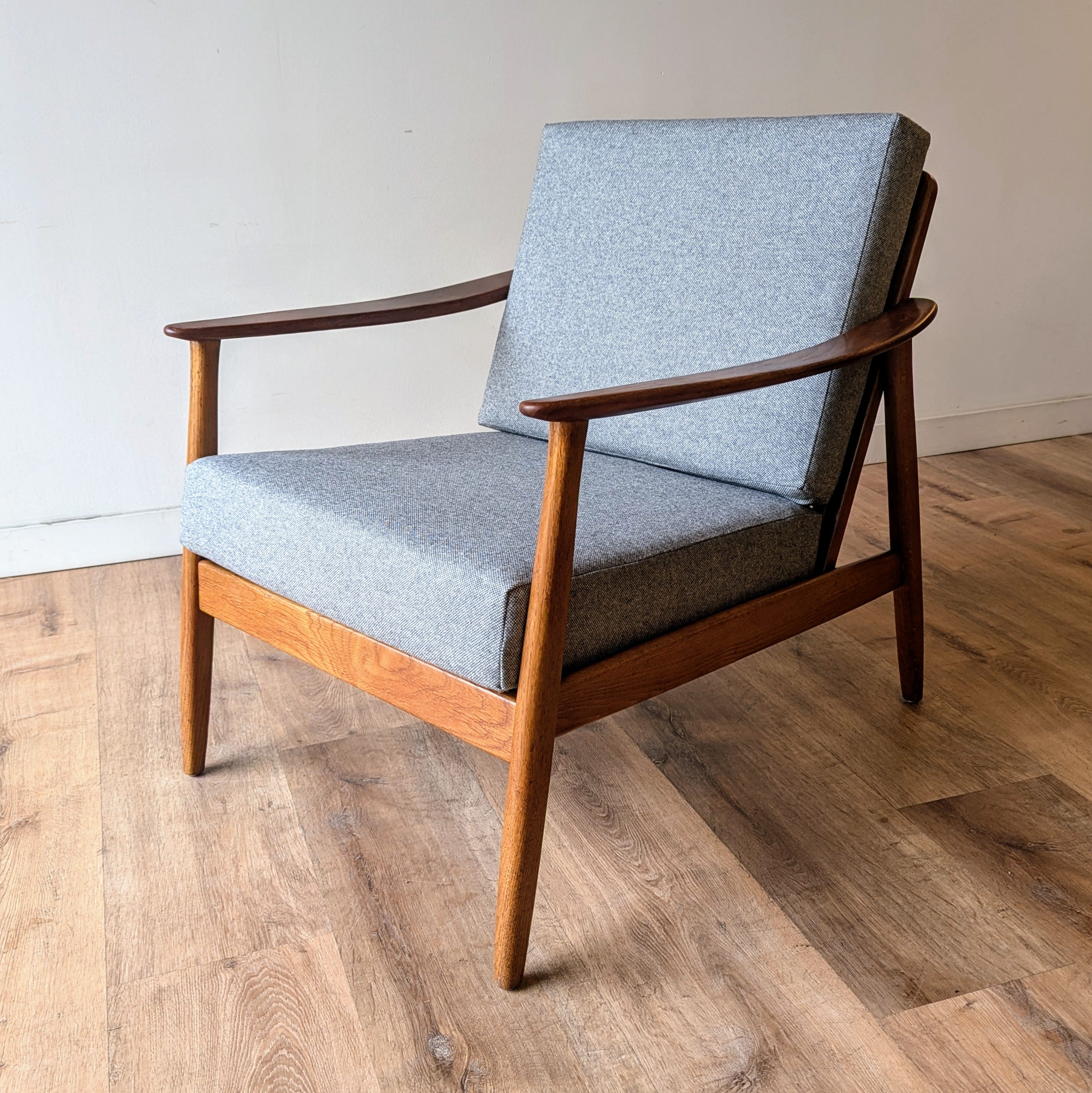 Folke Ohlsson Lounge Chair