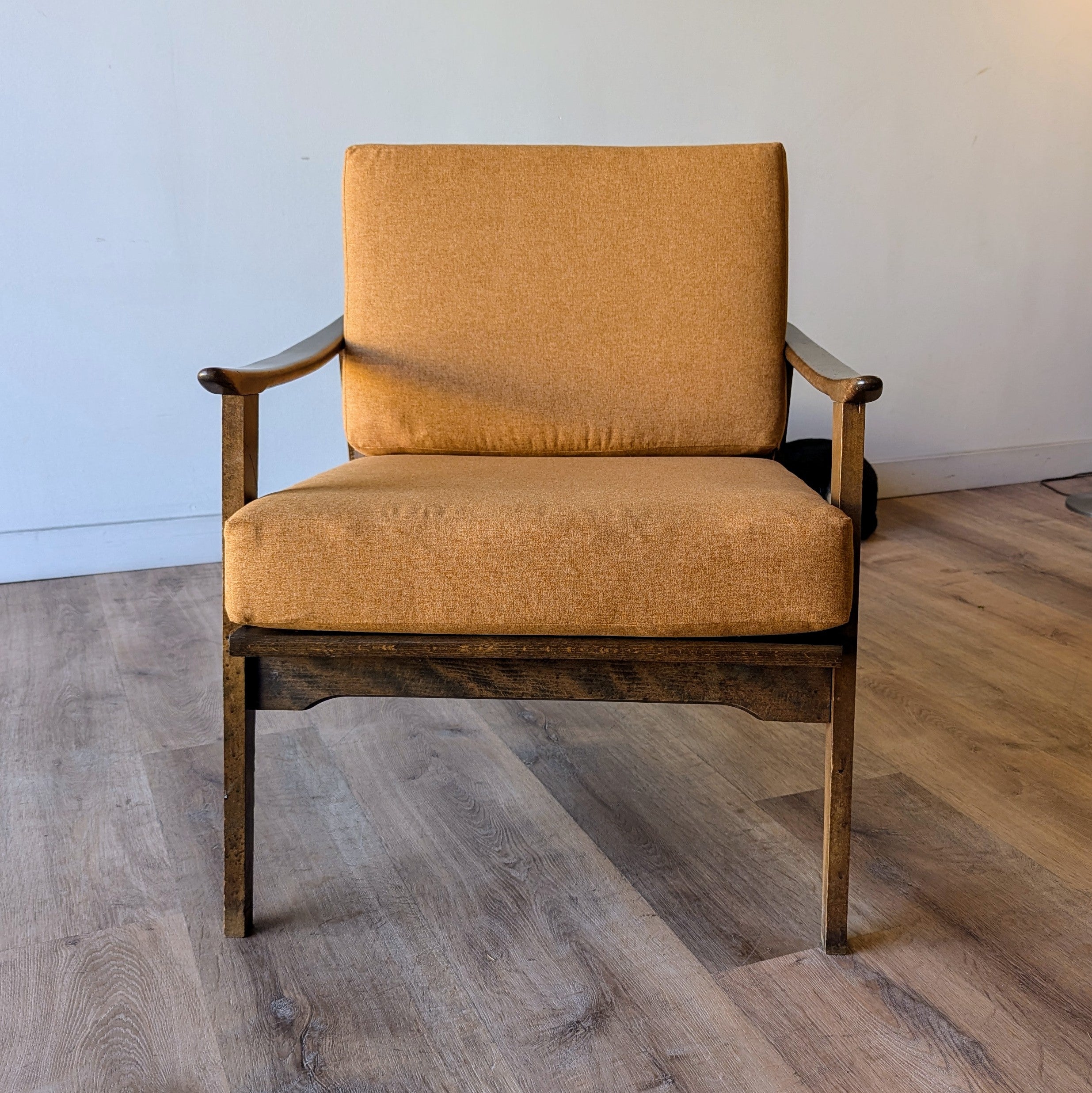 MCM Lounge Chair