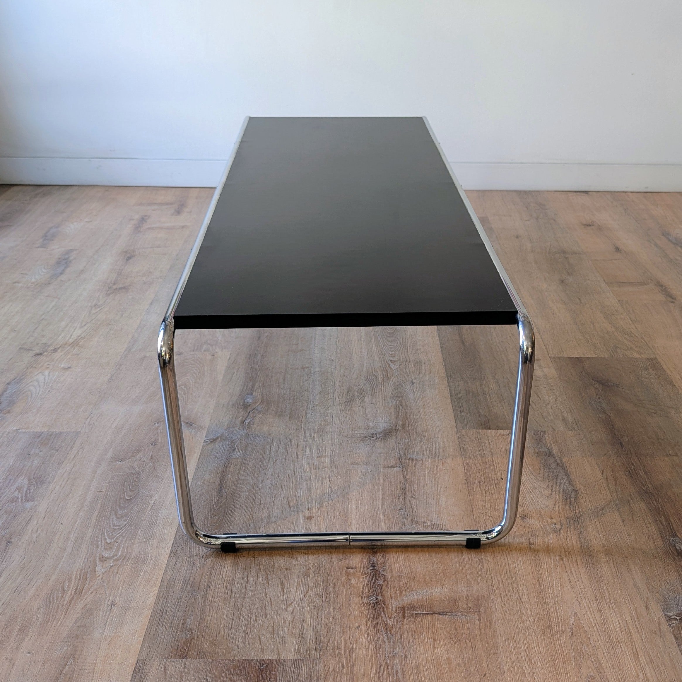 Marcel Breuer 'Laccio' Coffee Table
