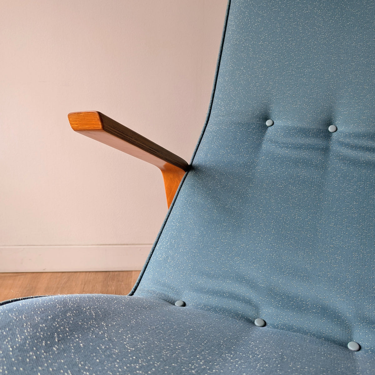 Eero Saarinen 'Grasshopper' Chair