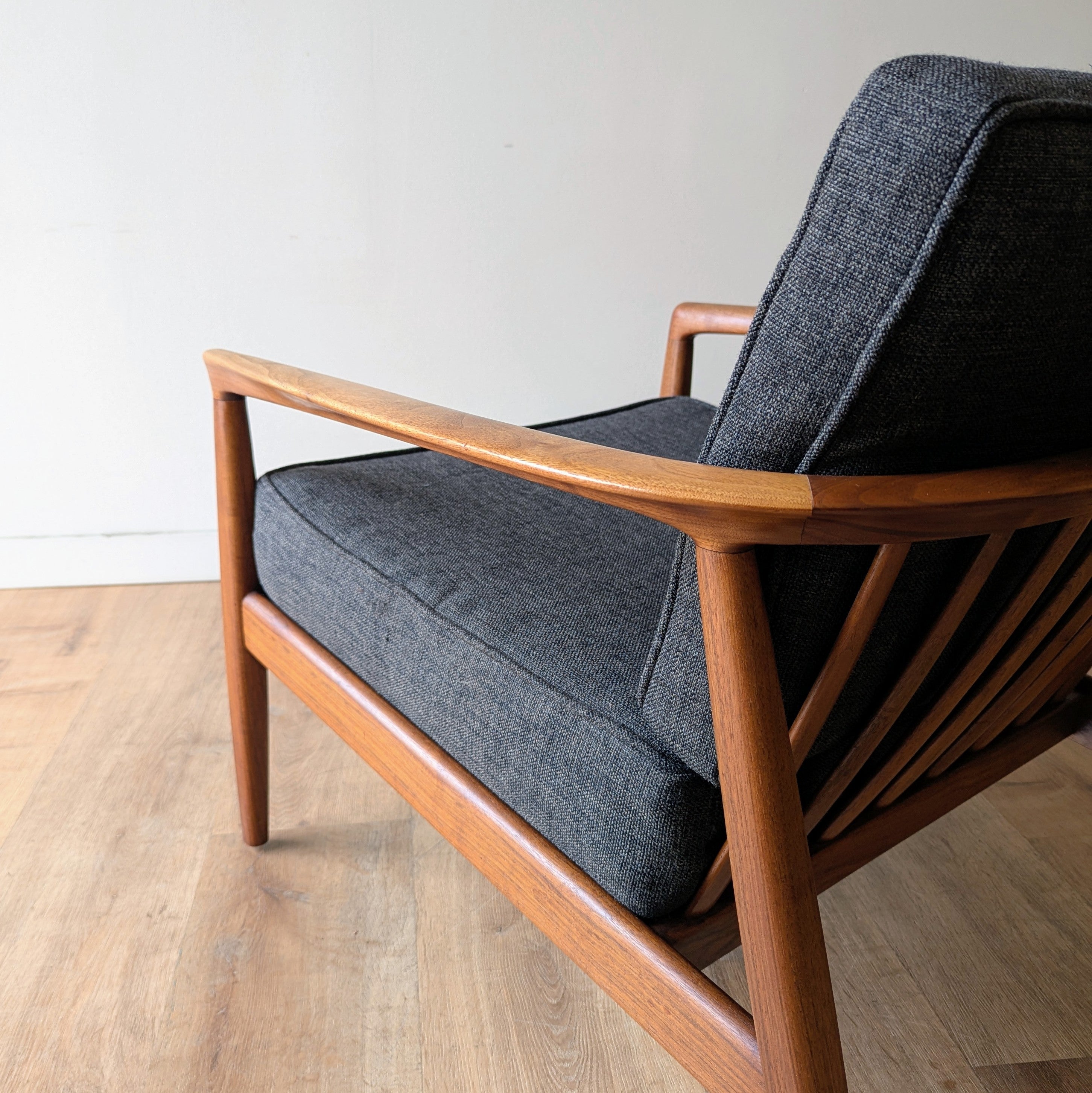 Folke Ohlsson Lounge Chair, 72-C