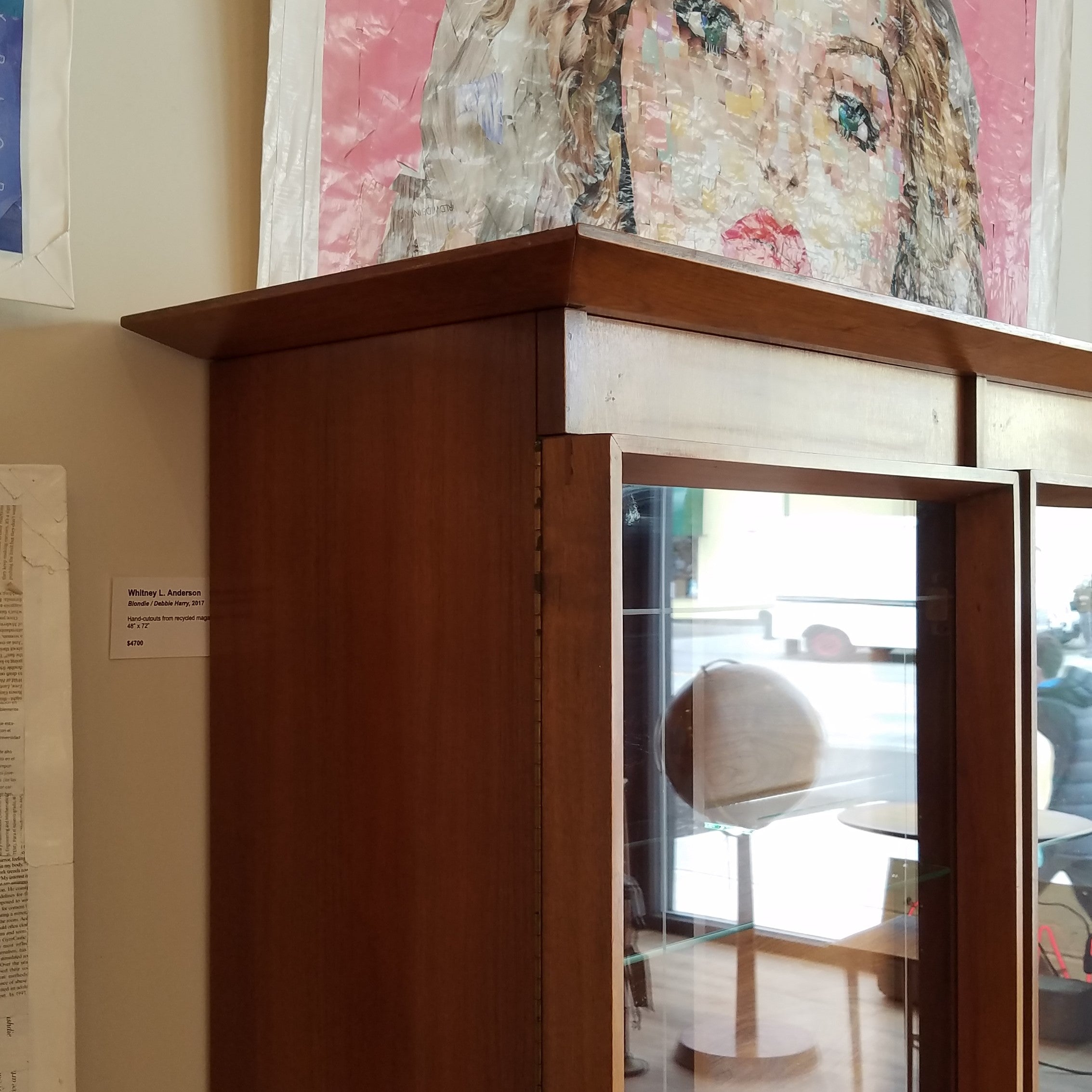 MCM Display Cabinet