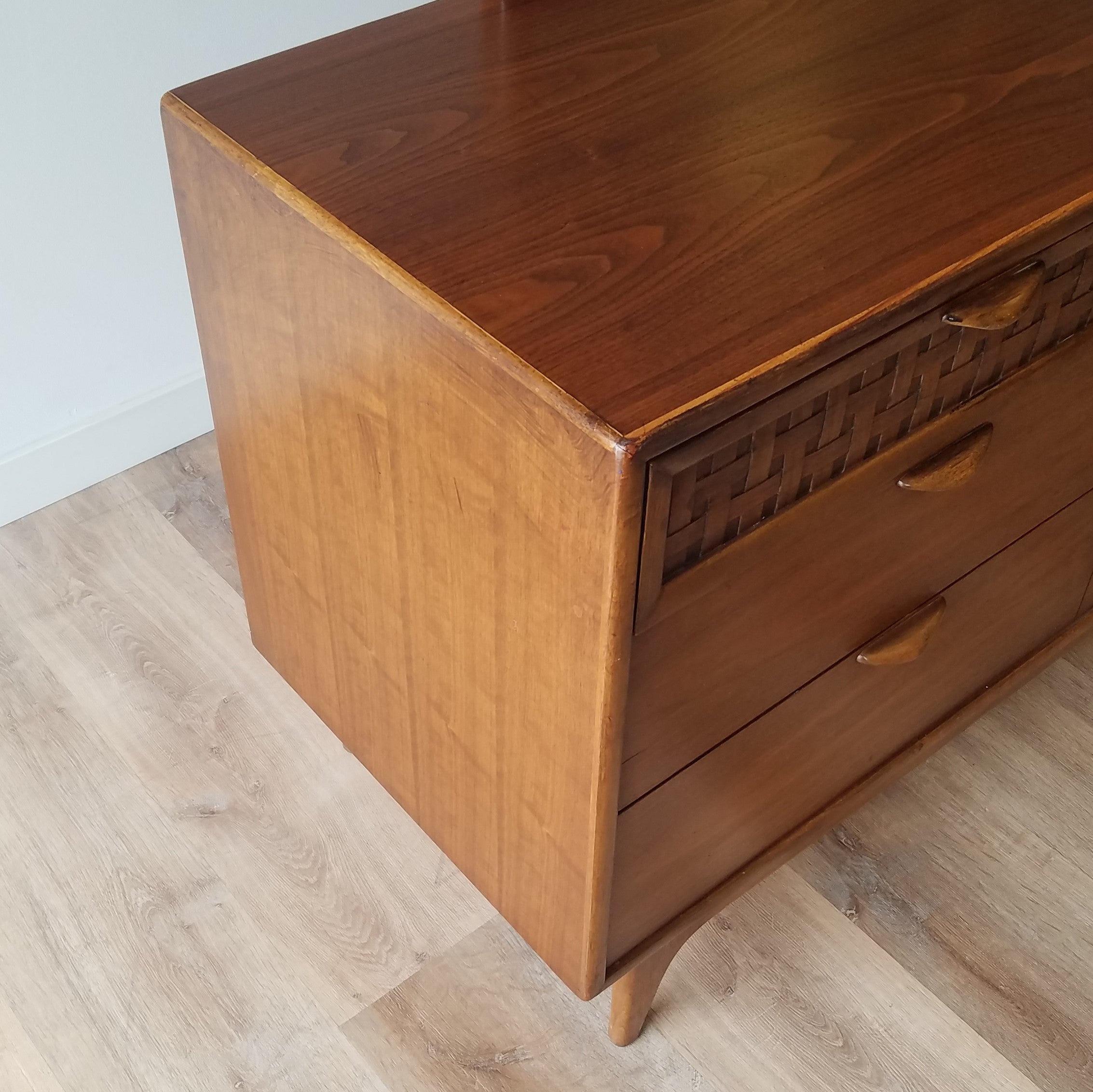 Lane Perception Four Drawer Dresser