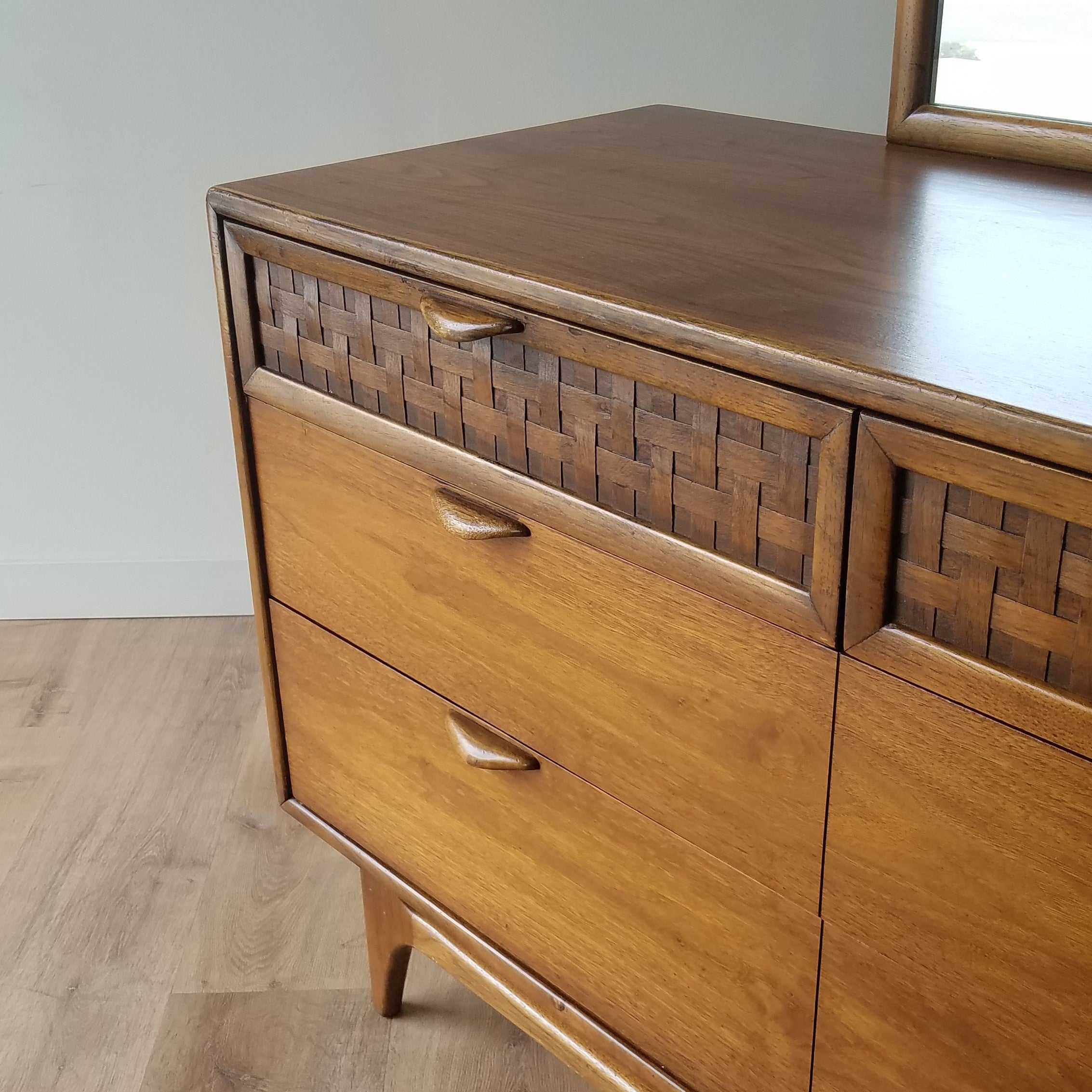 Lane Perception Four Drawer Dresser