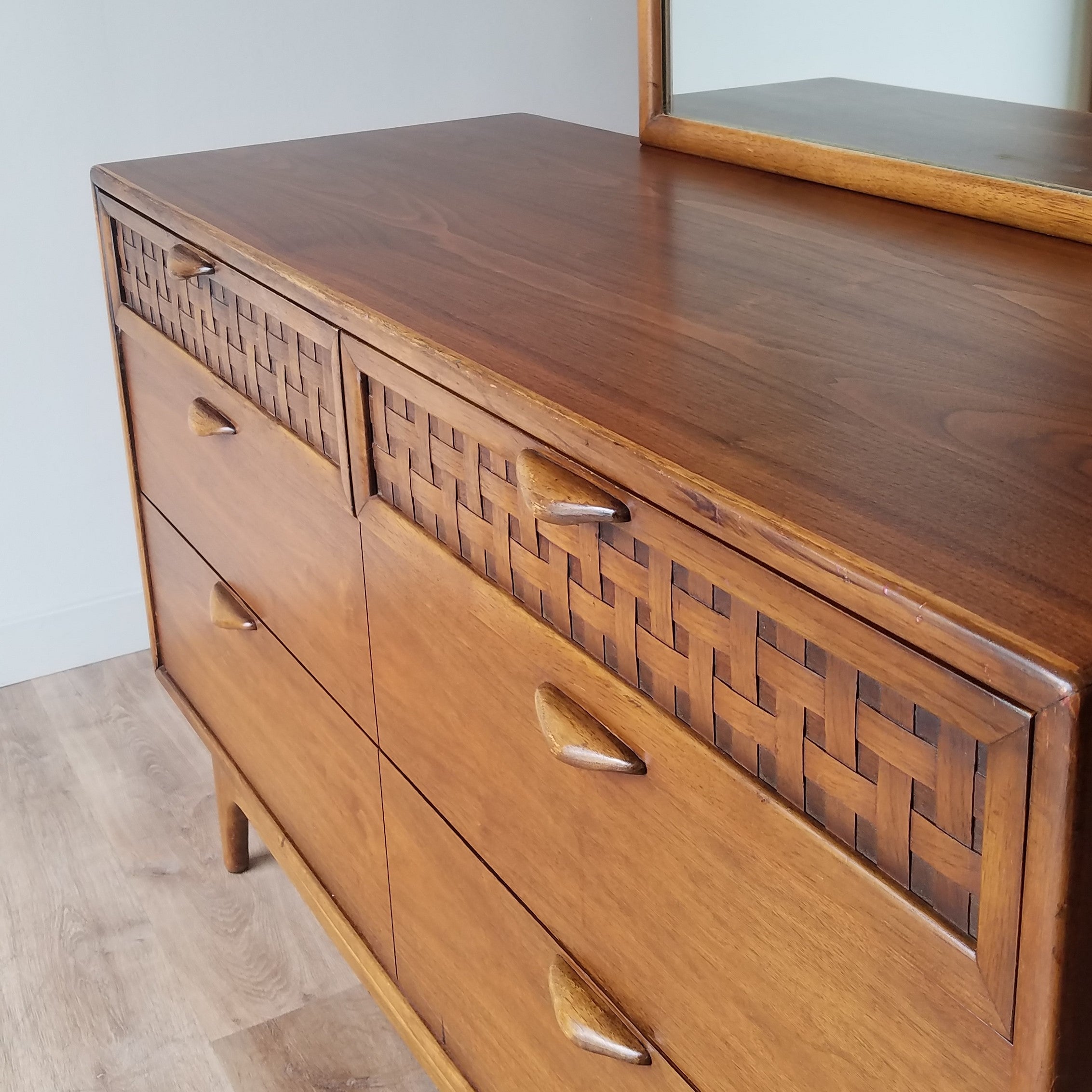Lane Perception Four Drawer Dresser
