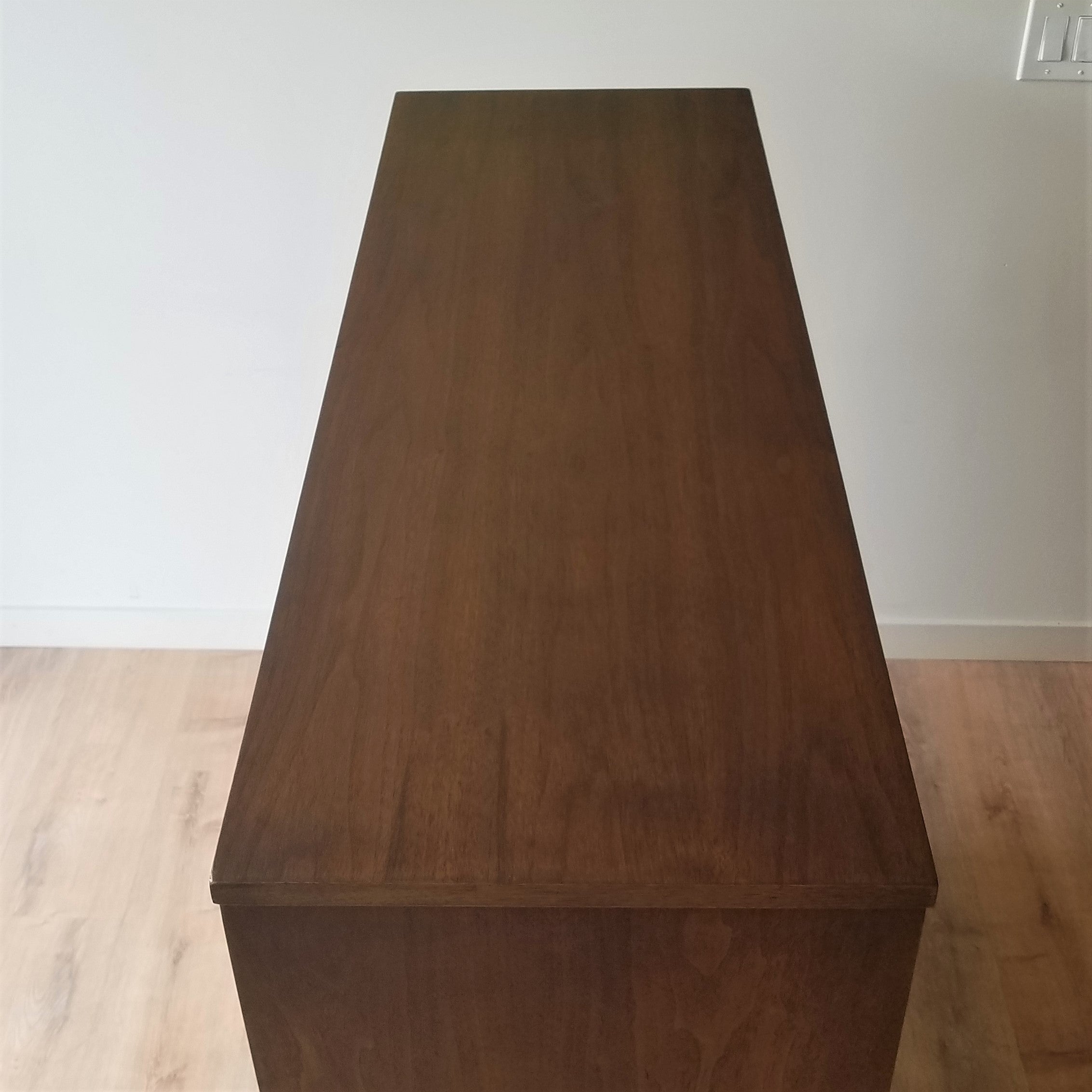Broyhill Brasilia Gentleman's Bureau
