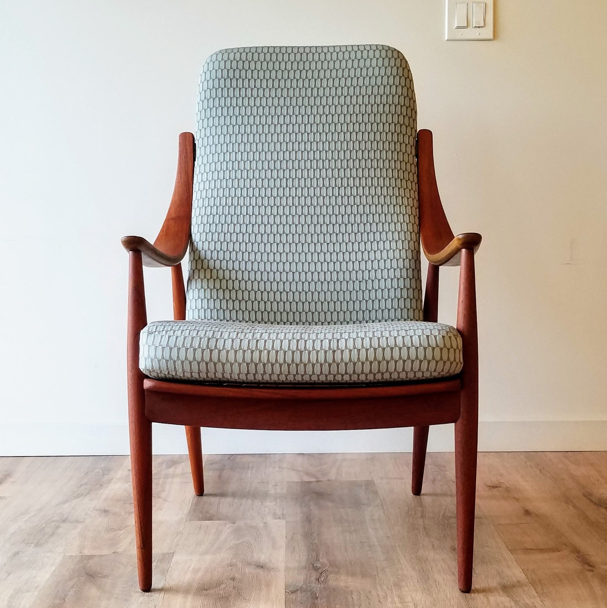 Front View of a Danish Modern Lounge Chair designed by  Peter Hvidt & Orla Molgaard-Nielsen for France and Son. See this chair and other restored vintage furniture at SPARKLEBARN in Seattle,WA.