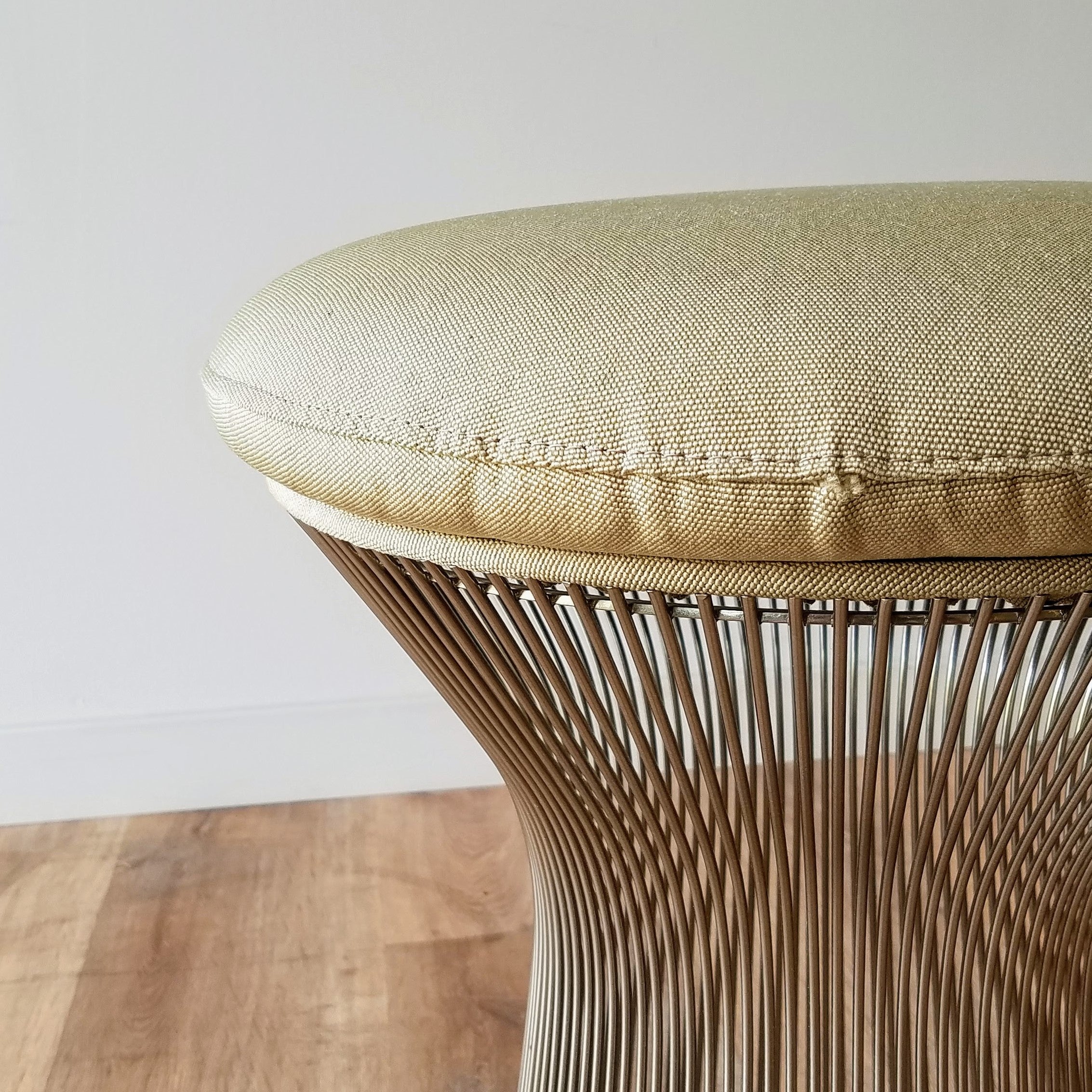 Warren Platner Stool