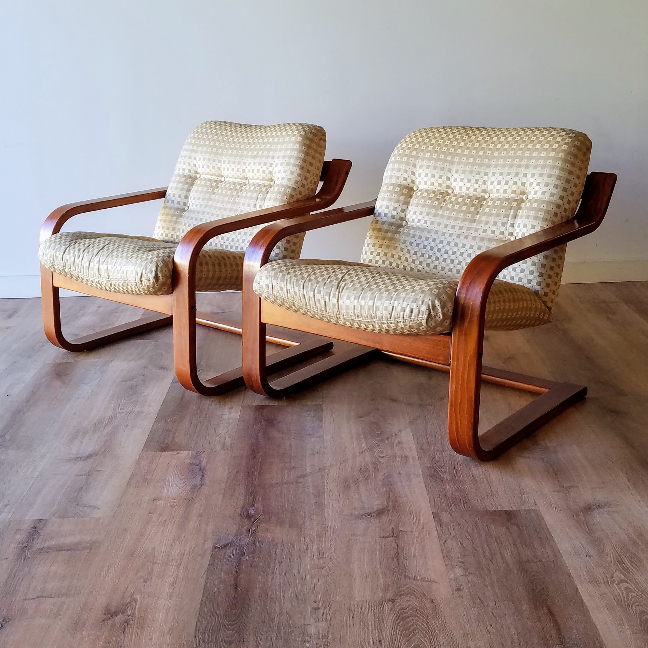 Westnofa Bentwood Lounge Chairs