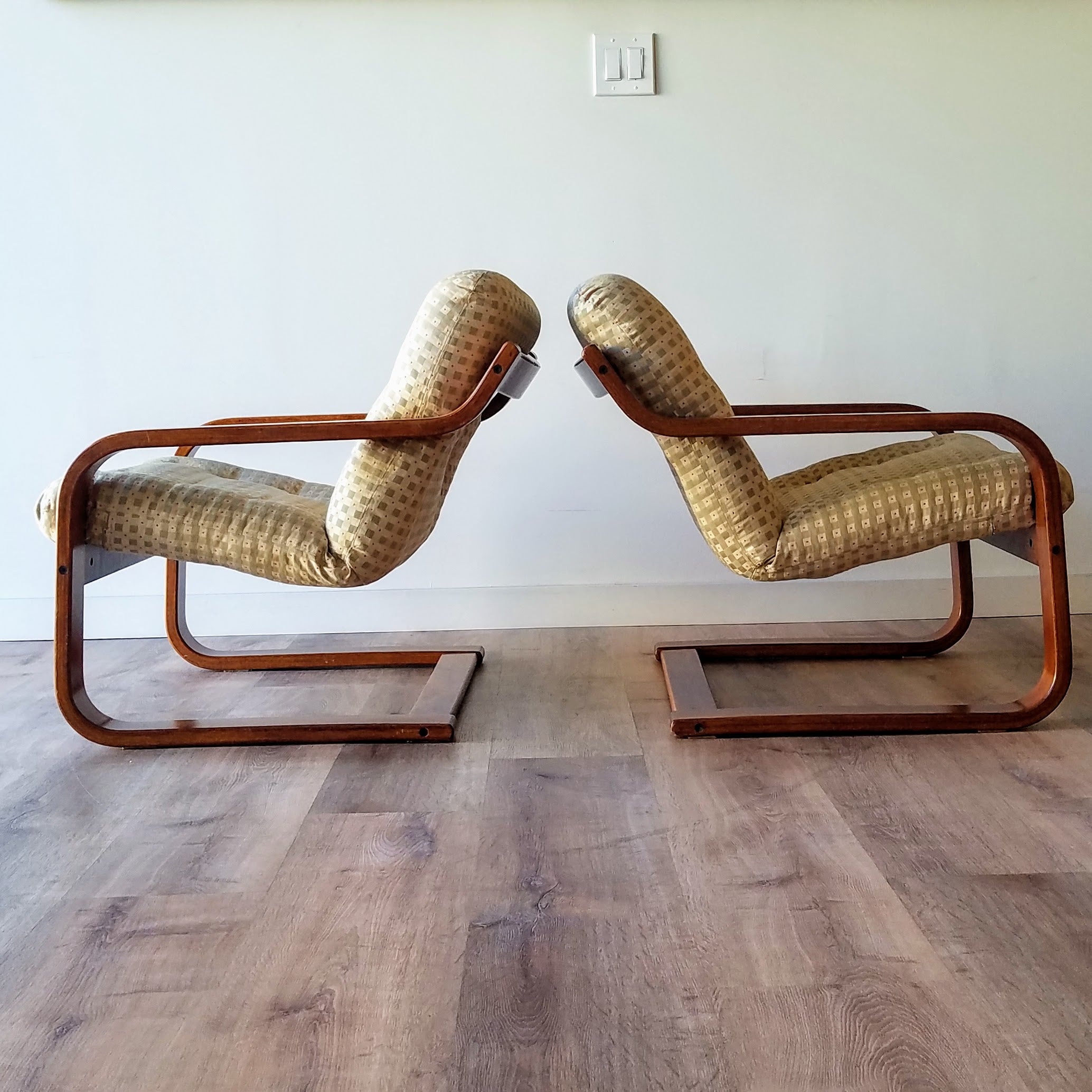 Westnofa Bentwood Lounge Chairs