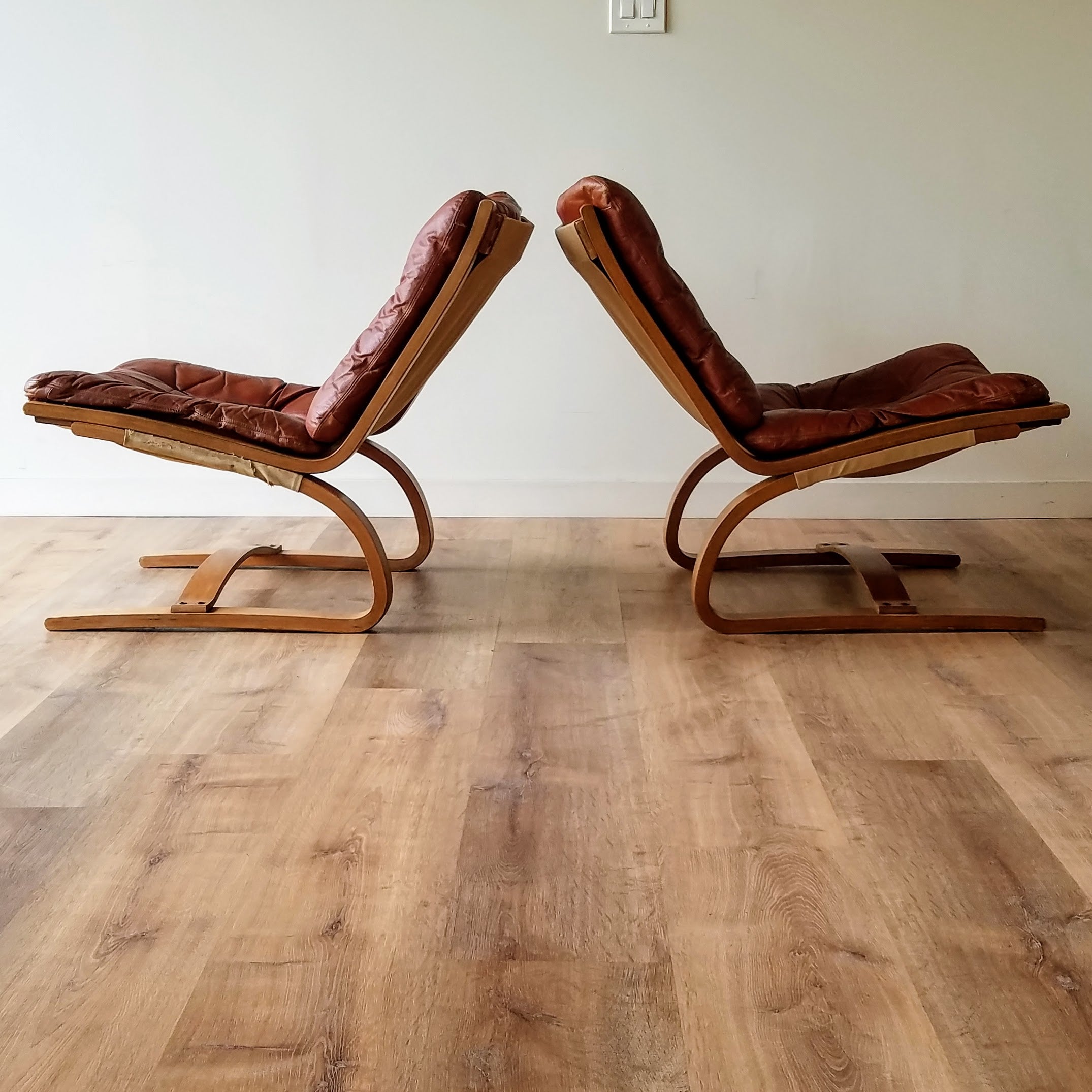 Solheim & Nordahl 'Kengu' Chairs