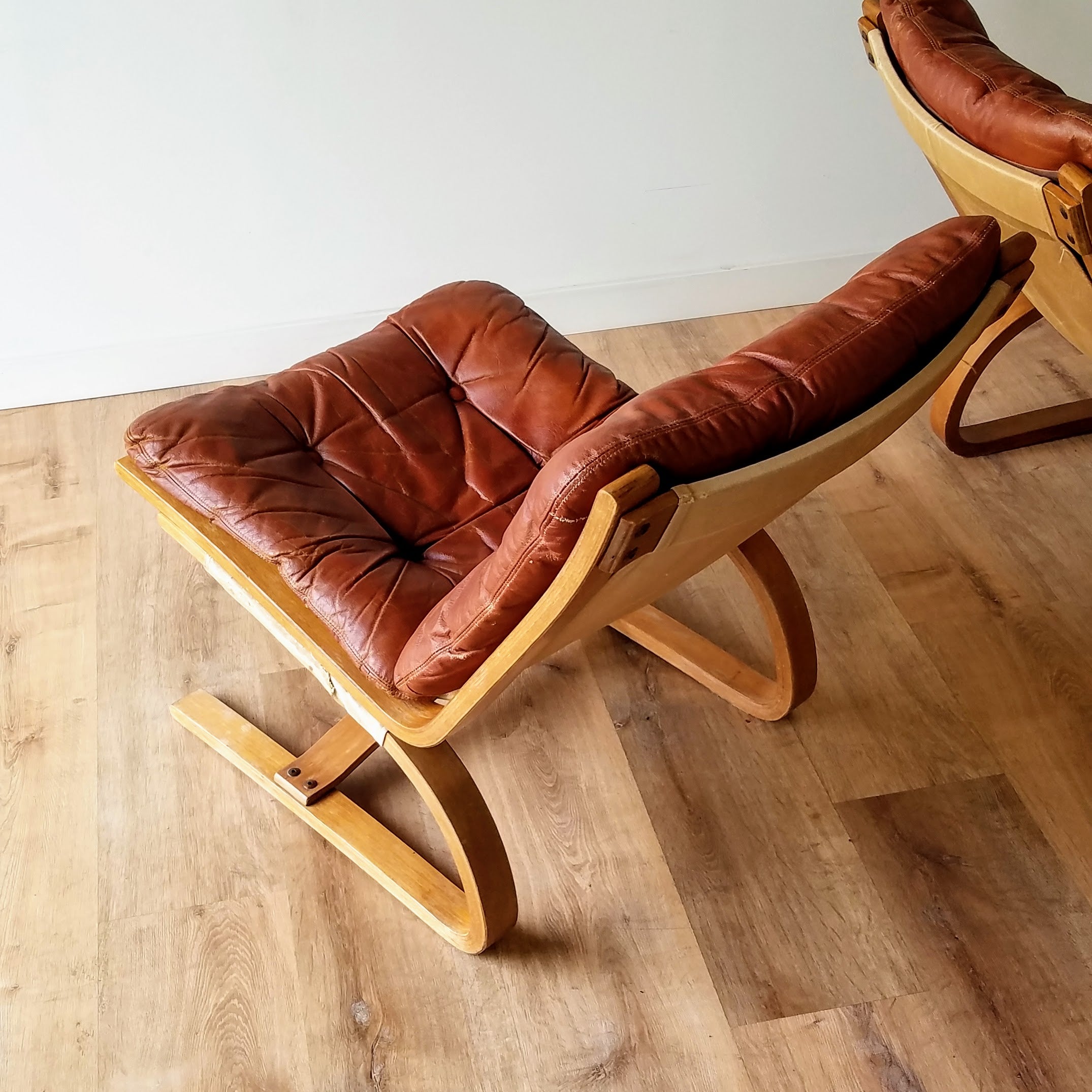 Solheim & Nordahl 'Kengu' Chairs