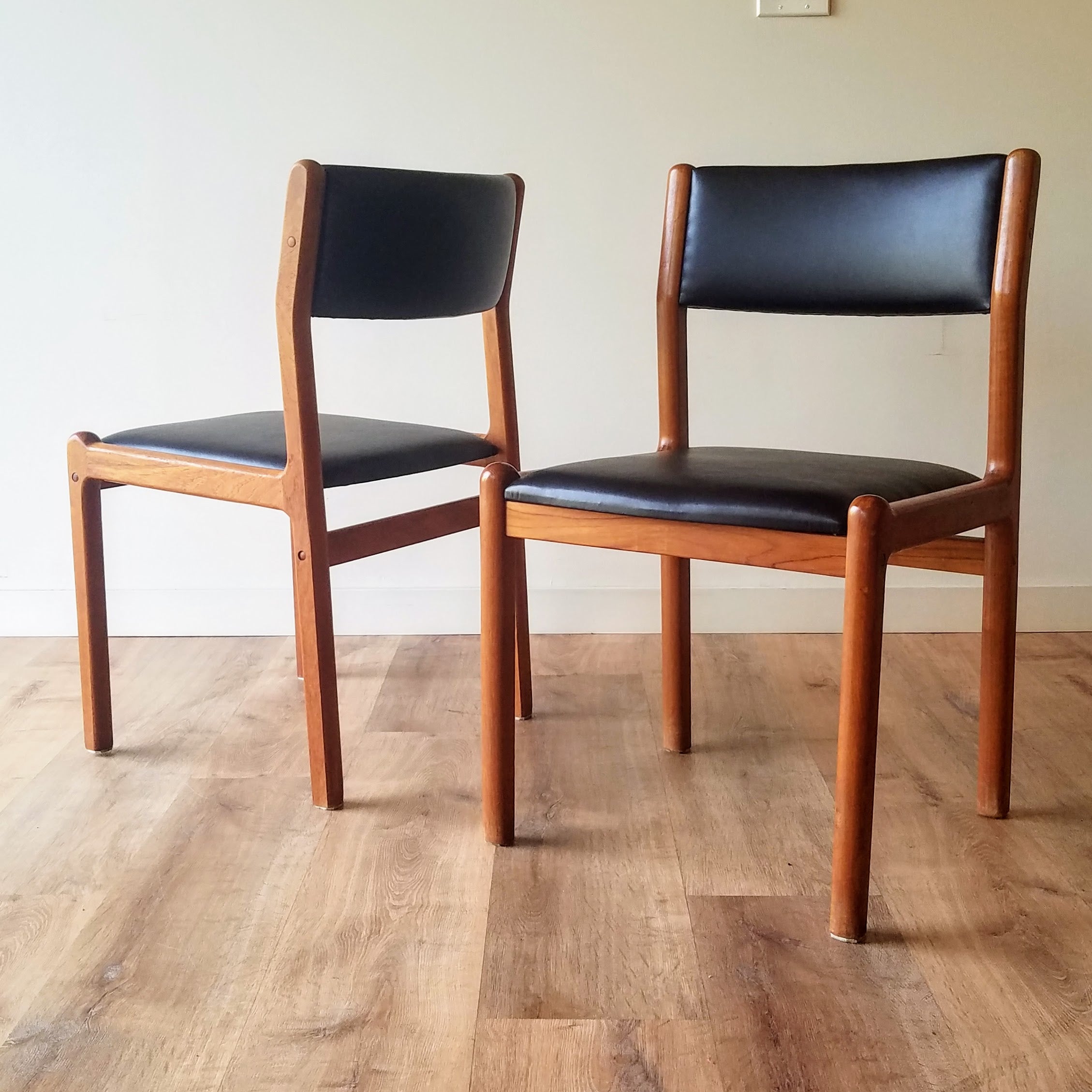Niels Møller Dining Chairs