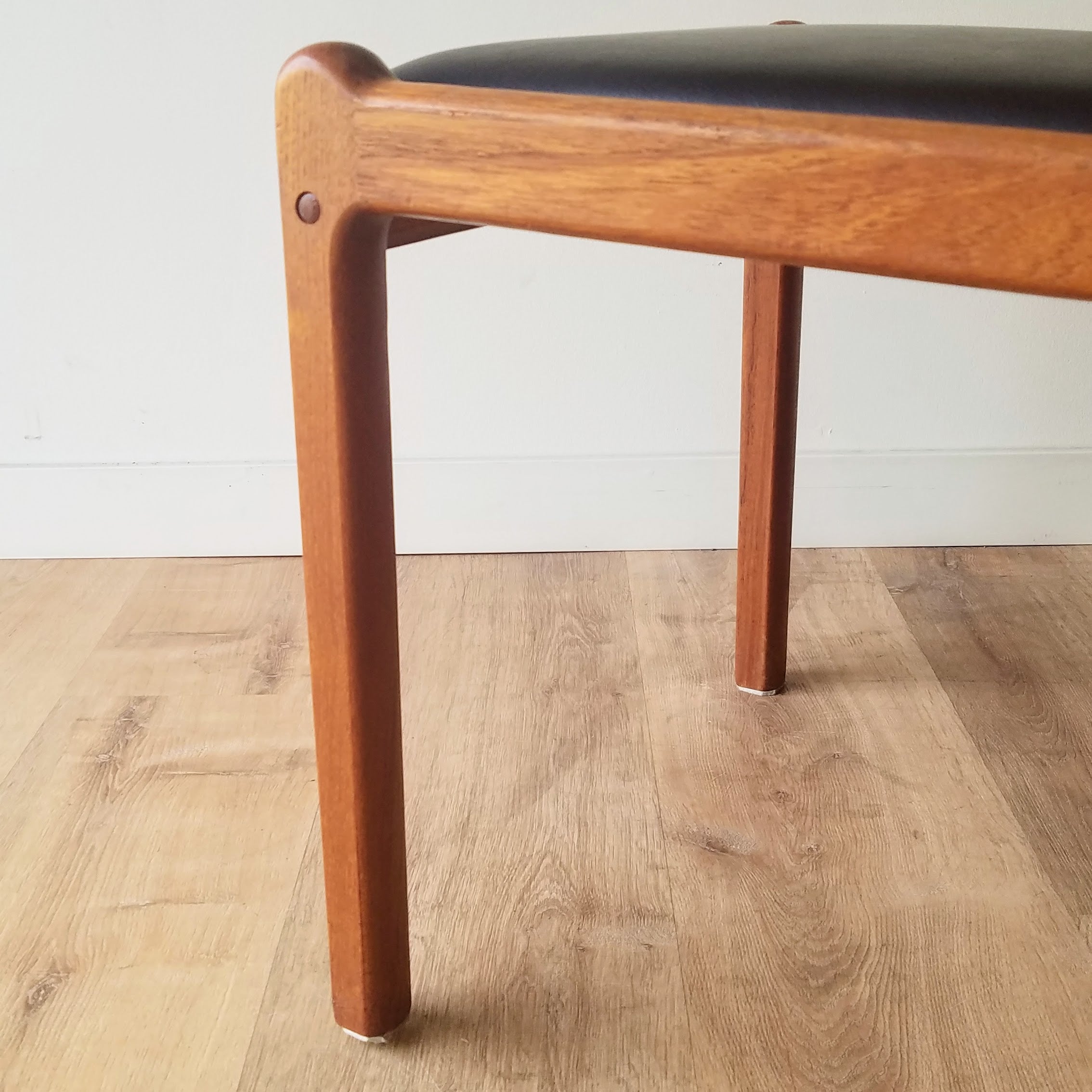 Niels Møller Dining Chairs