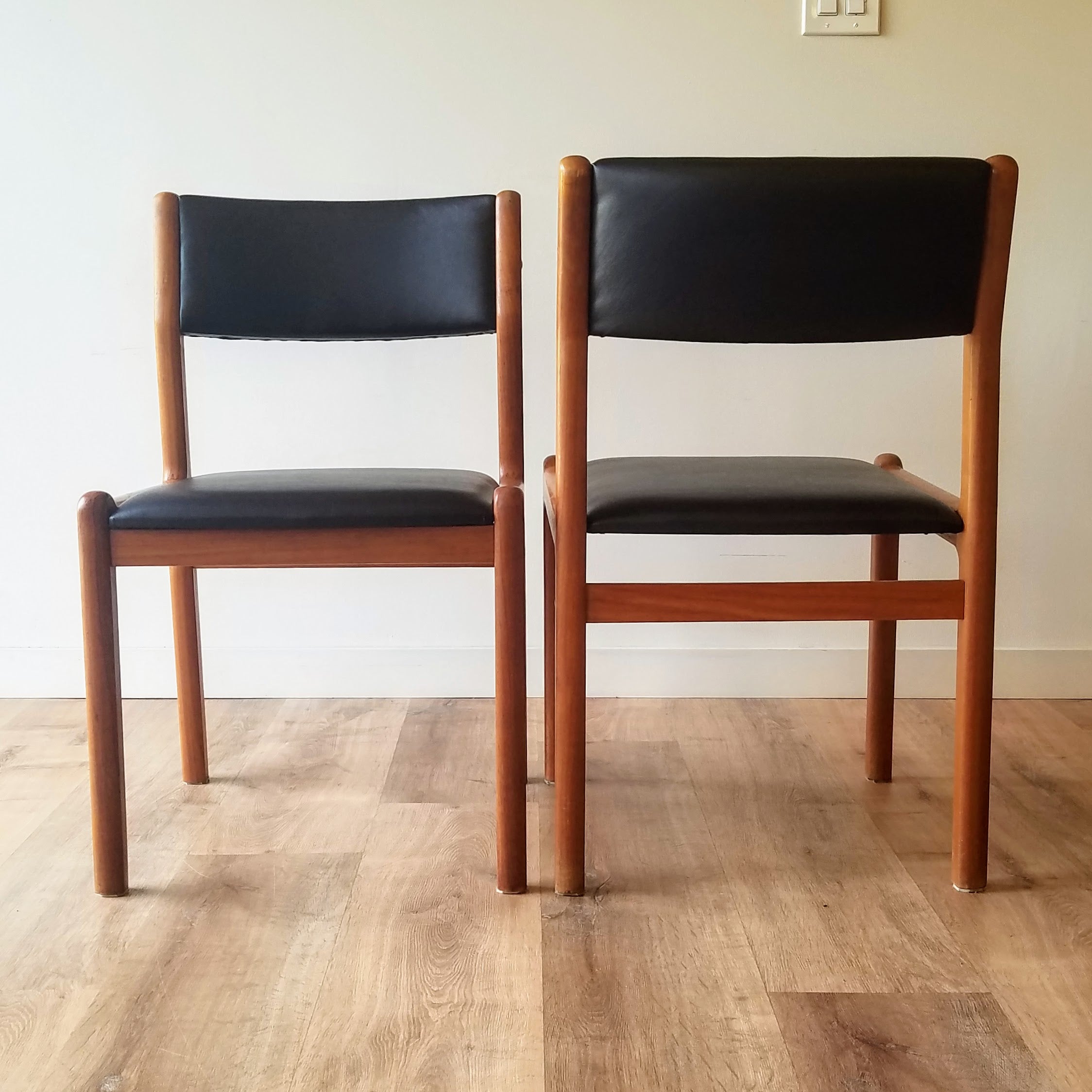 Niels Møller Dining Chairs