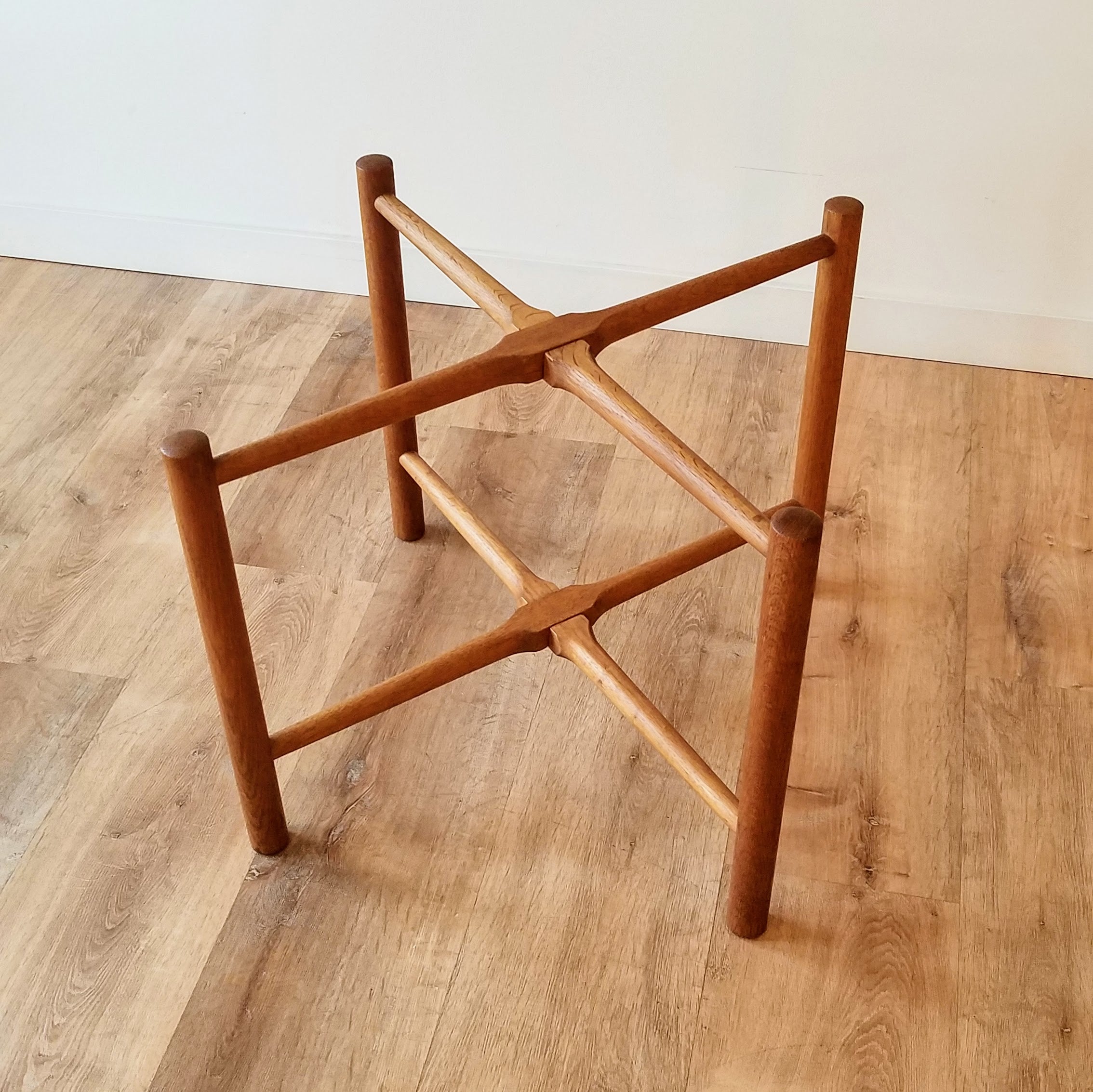 Hans Wegner Tray Table