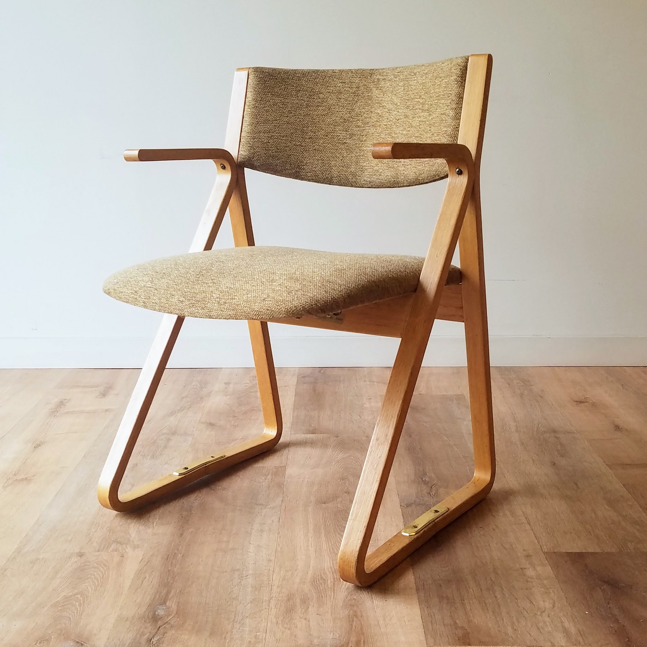 Robert DeFuccio 'Triangle' Chair
