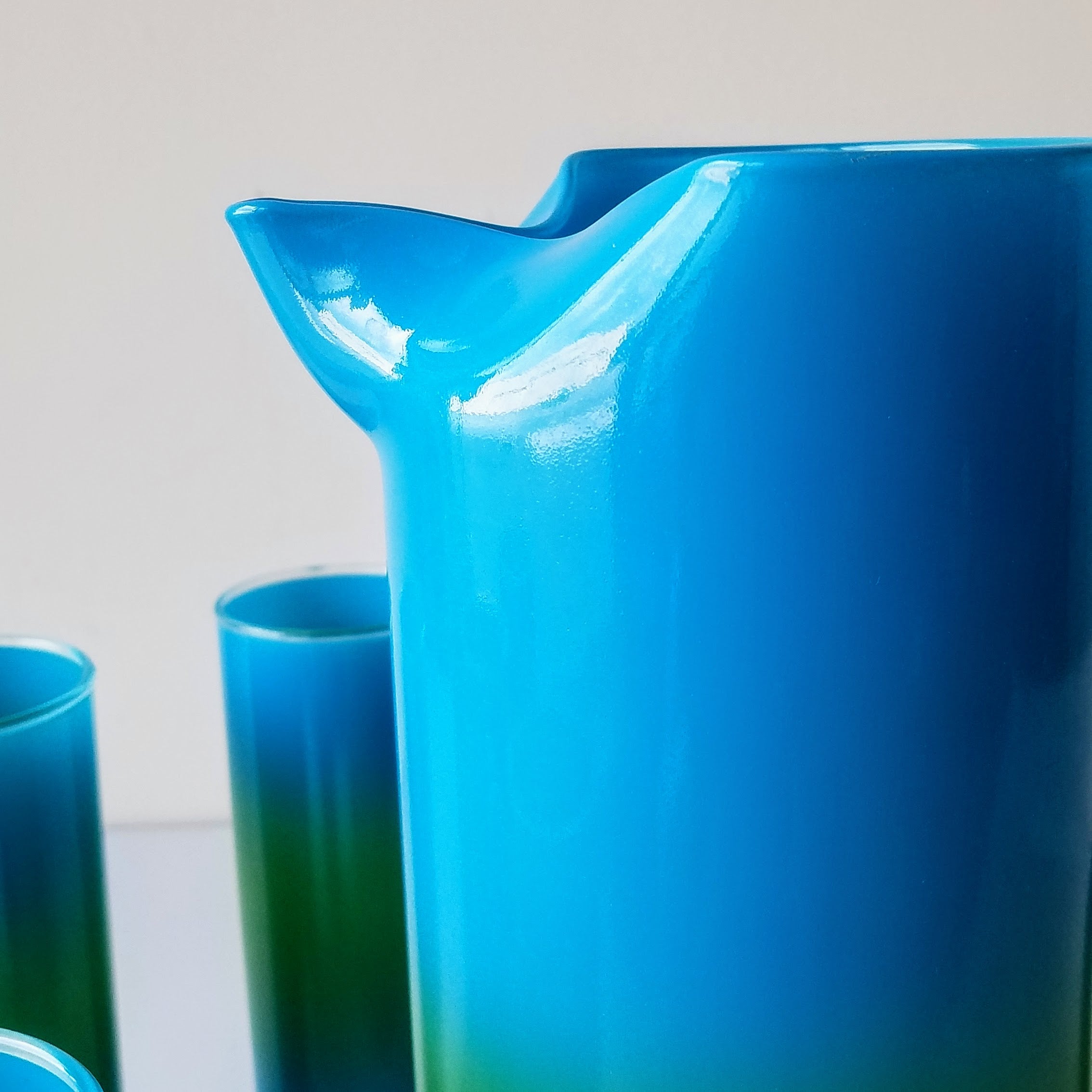 West Virginia Glass 'Bermuda Twist' Pitcher Set