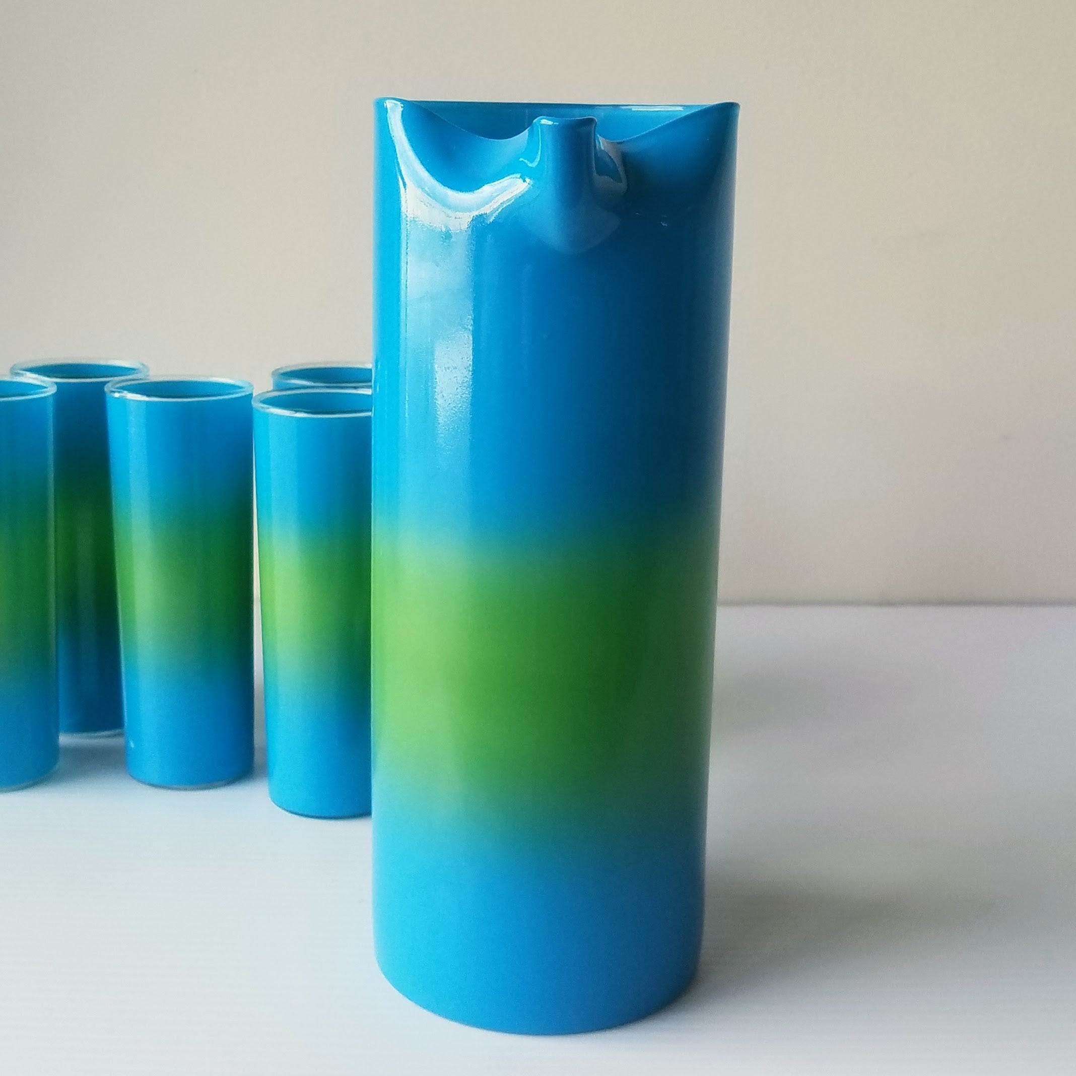 West Virginia Glass 'Bermuda Twist' Pitcher Set