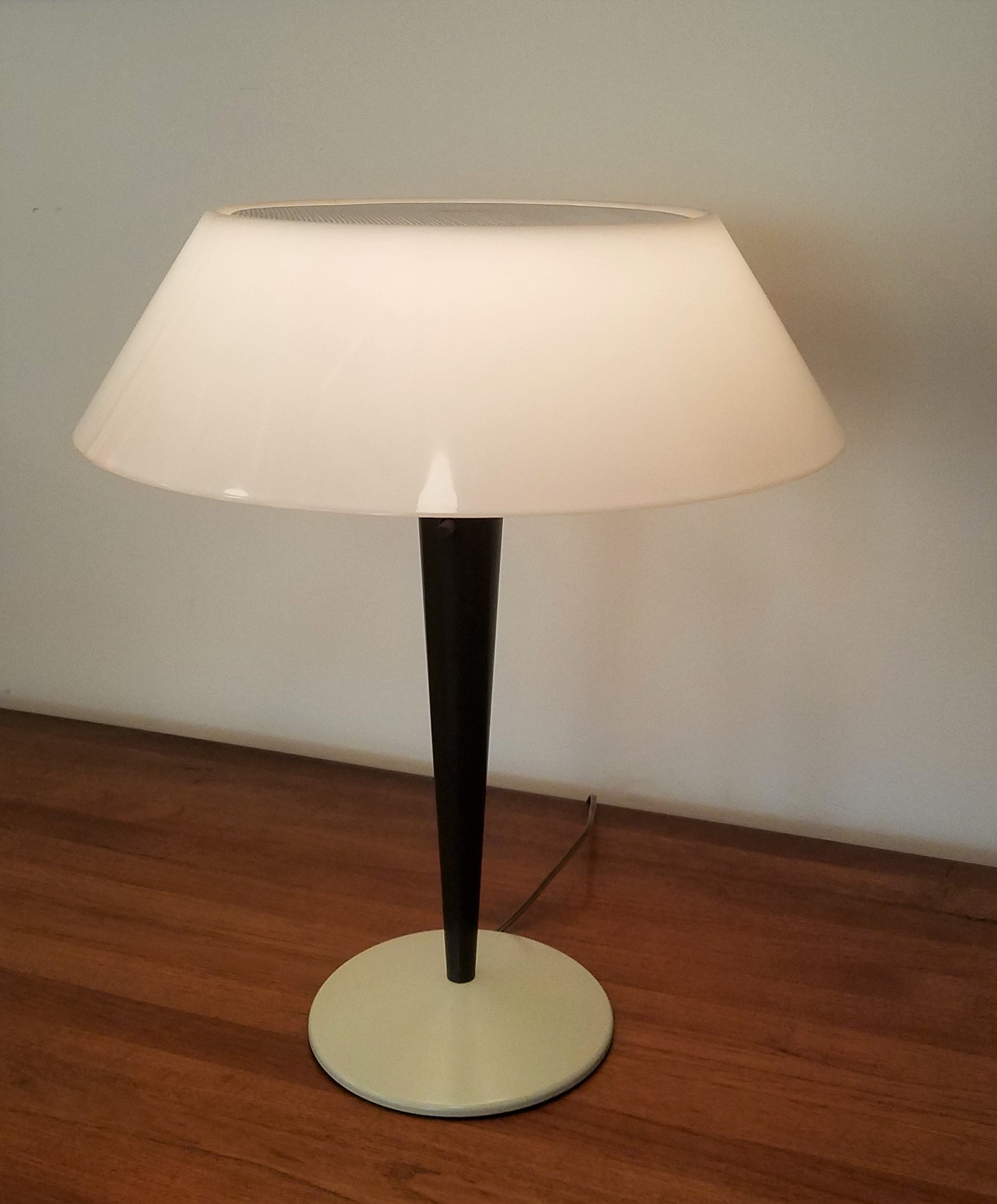 Gerald Thurston Table Lamp