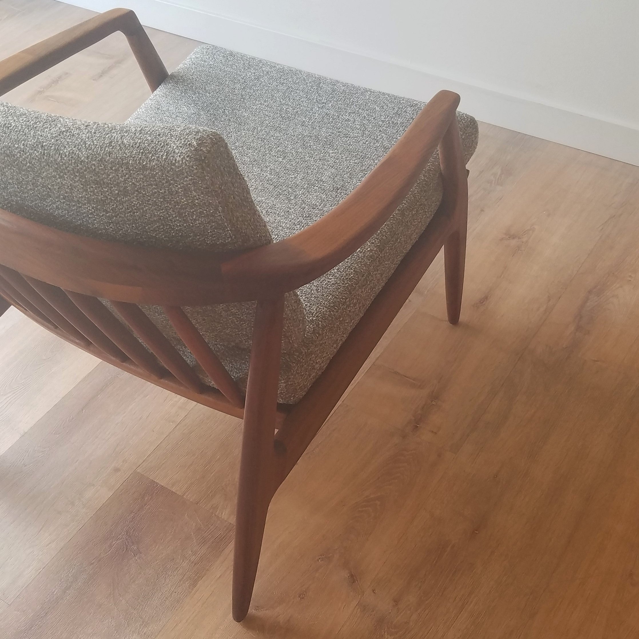 Folke Ohlsson Armchair (72-C)