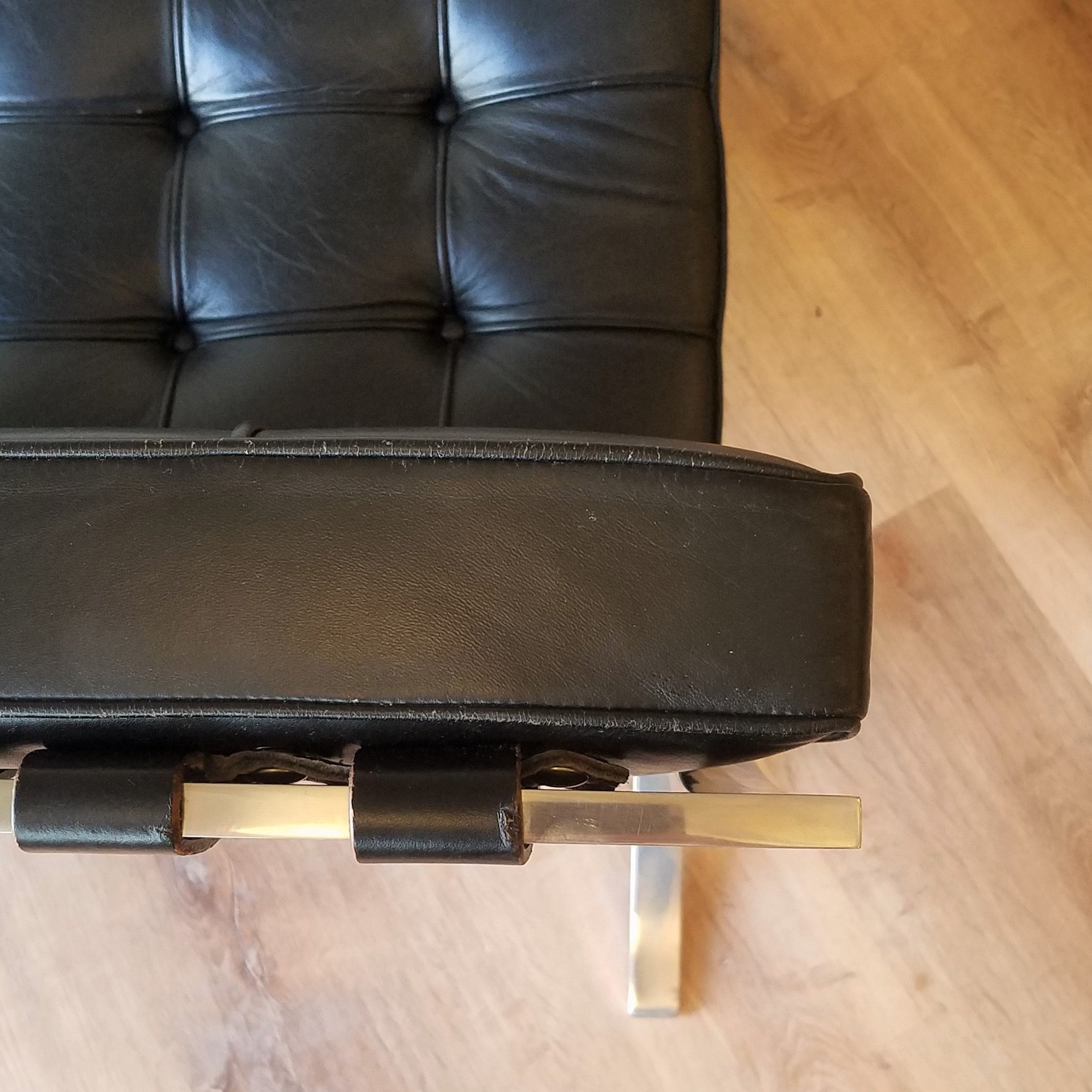 Ludwig Mies van der Rhoe Barcelona Chair