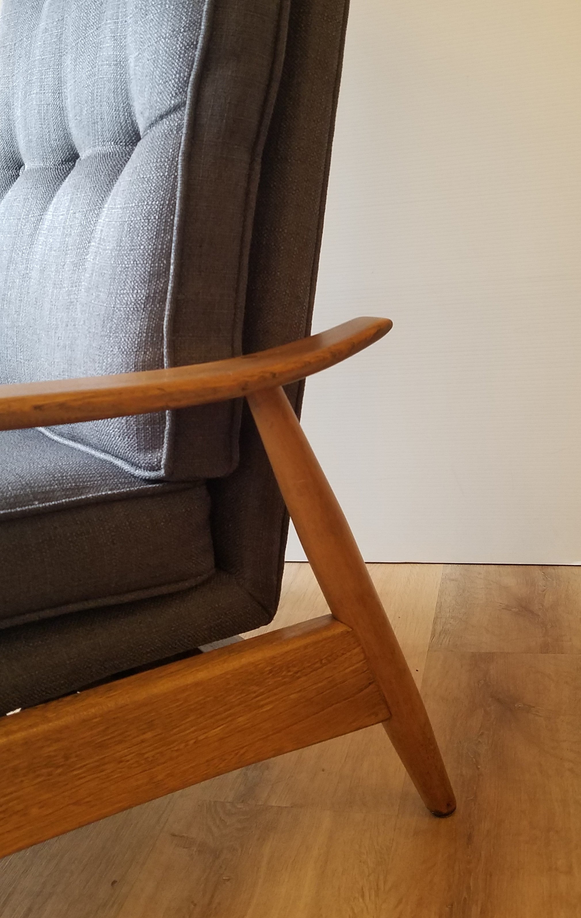 Milo Baughman Recliner