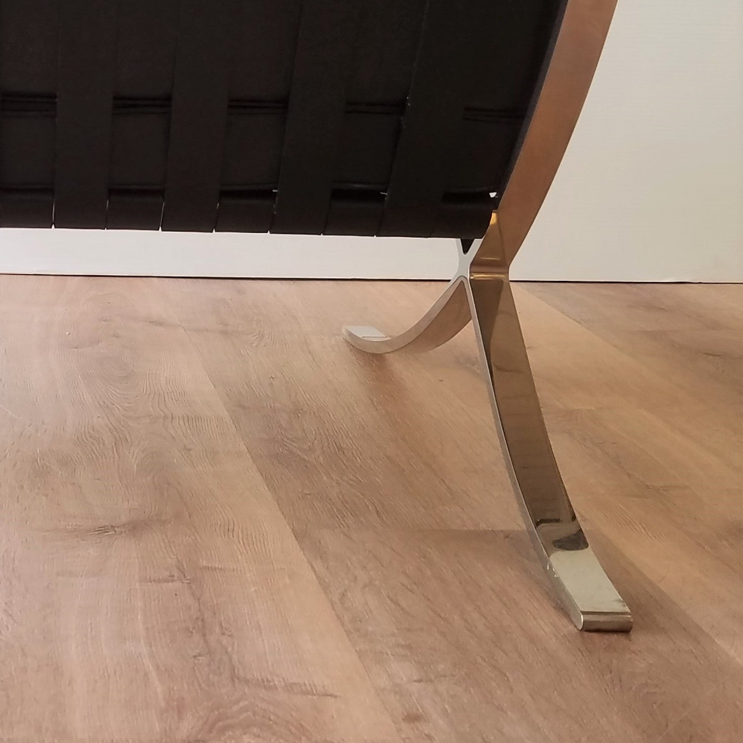 Ludwig Mies van der Rhoe Barcelona Chair