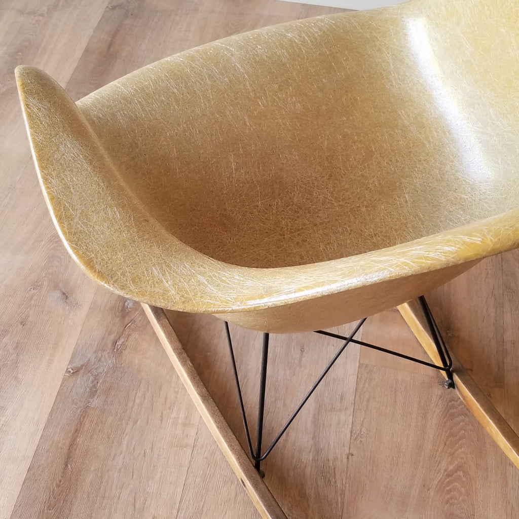 Detail View of American Mid-Century Modern 1960s RAR Rocker by Charles and Ray Eames in Seattle, Washington.
