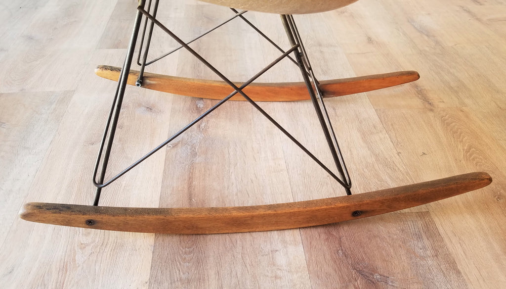 Detail View of American Mid-Century Modern 1960s RAR Rocker by Charles and Ray Eames in Seattle, Washington.