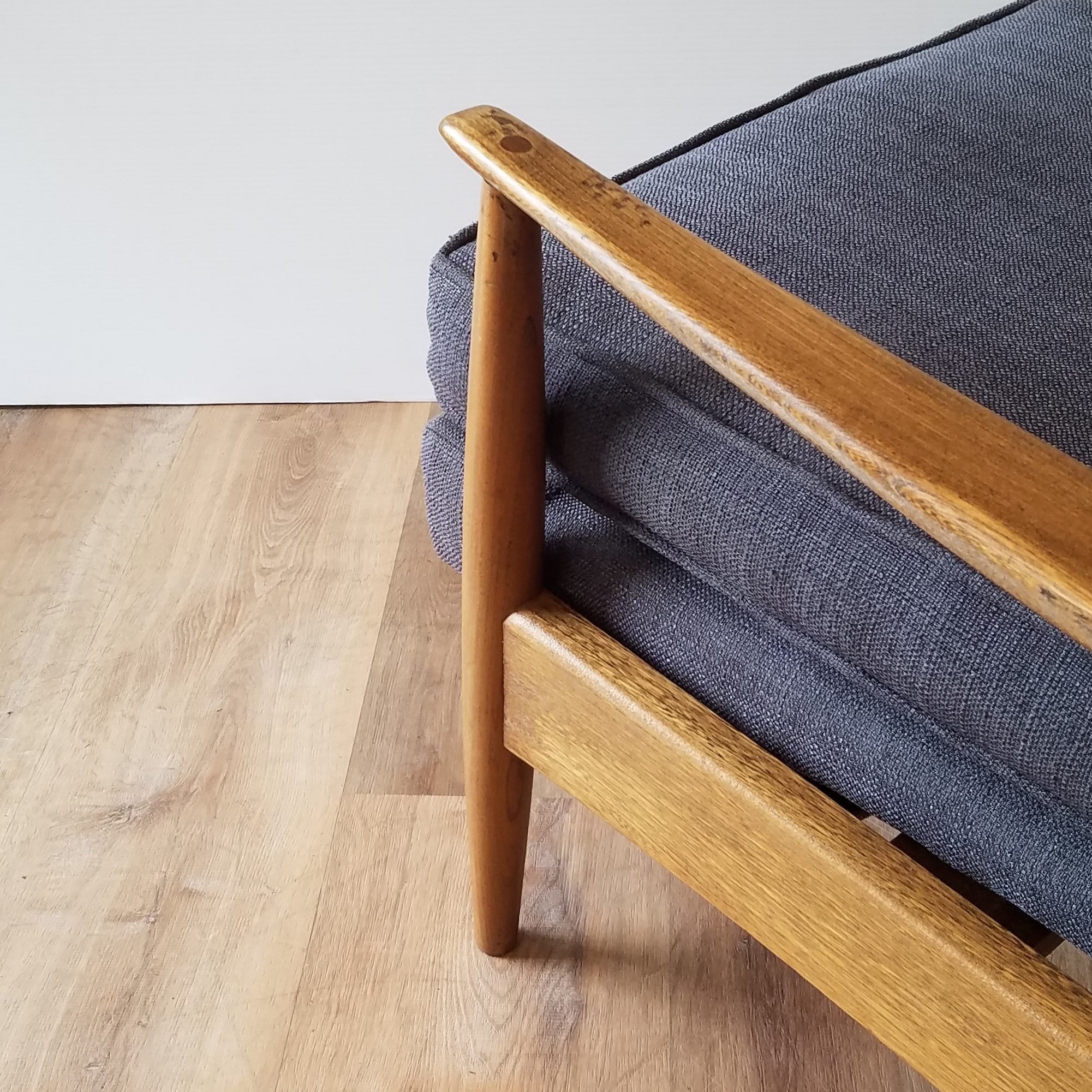 Milo Baughman Recliner