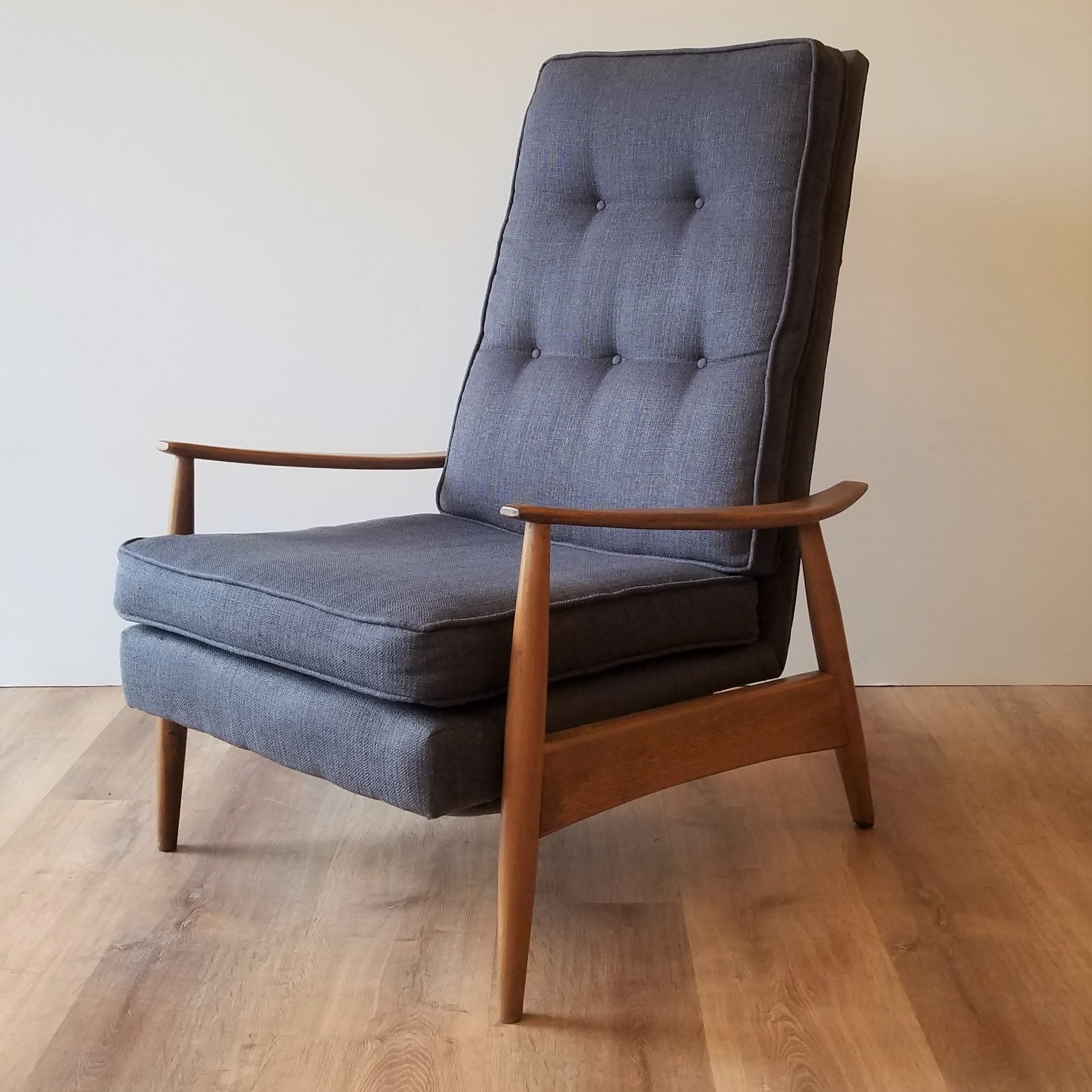 Milo Baughman Recliner